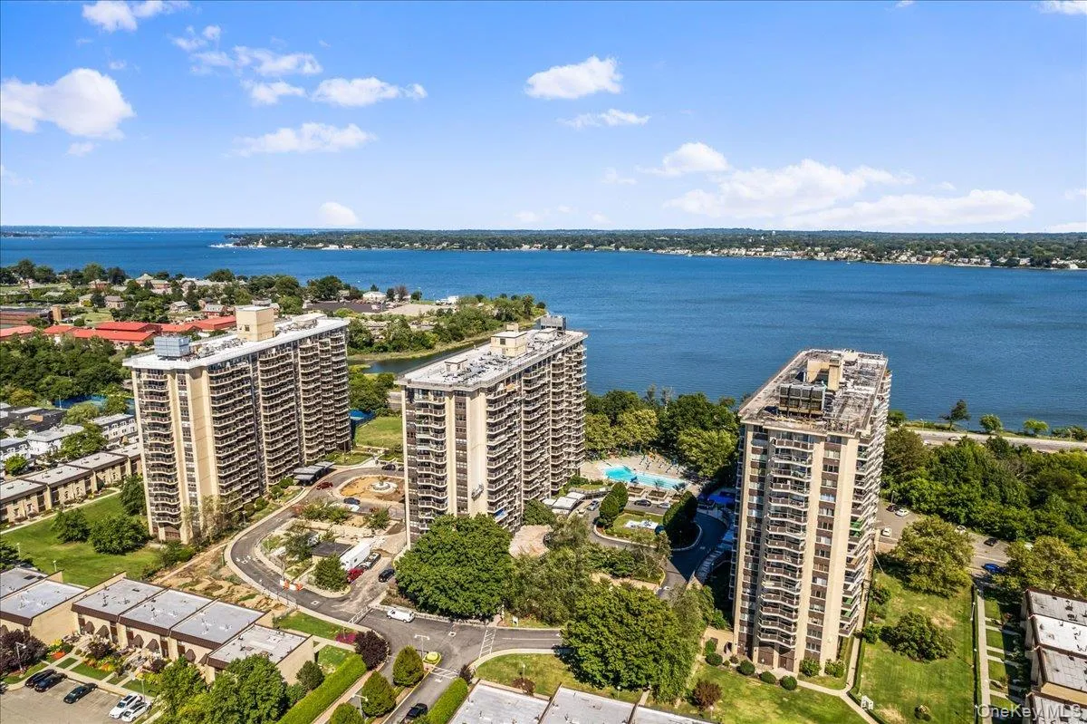18-05 215th Street, New York, NY, 1 Bedroom Bedrooms, 3 Rooms Rooms,1 BathroomBathrooms,Residential,For Rent,215th,0,991581 18-05 215th Street, New York, NY, 1 Bedroom Bedrooms, 3 Rooms Rooms,1 BathroomBathrooms,Residential,For Rent,215th,0,991581