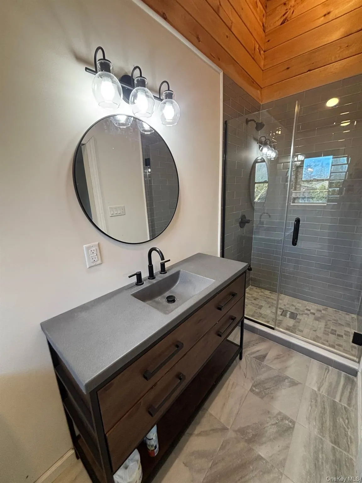 21 Chateau Drive, Islip, NY, 4 Bedrooms Bedrooms, 9 Rooms Rooms,2 BathroomsBathrooms,Residential Lease,For Rent,Chateau,0,991586 21 Chateau Drive, Islip, NY, 4 Bedrooms Bedrooms, 9 Rooms Rooms,2 BathroomsBathrooms,Residential Lease,For Rent,Chateau,0,991586