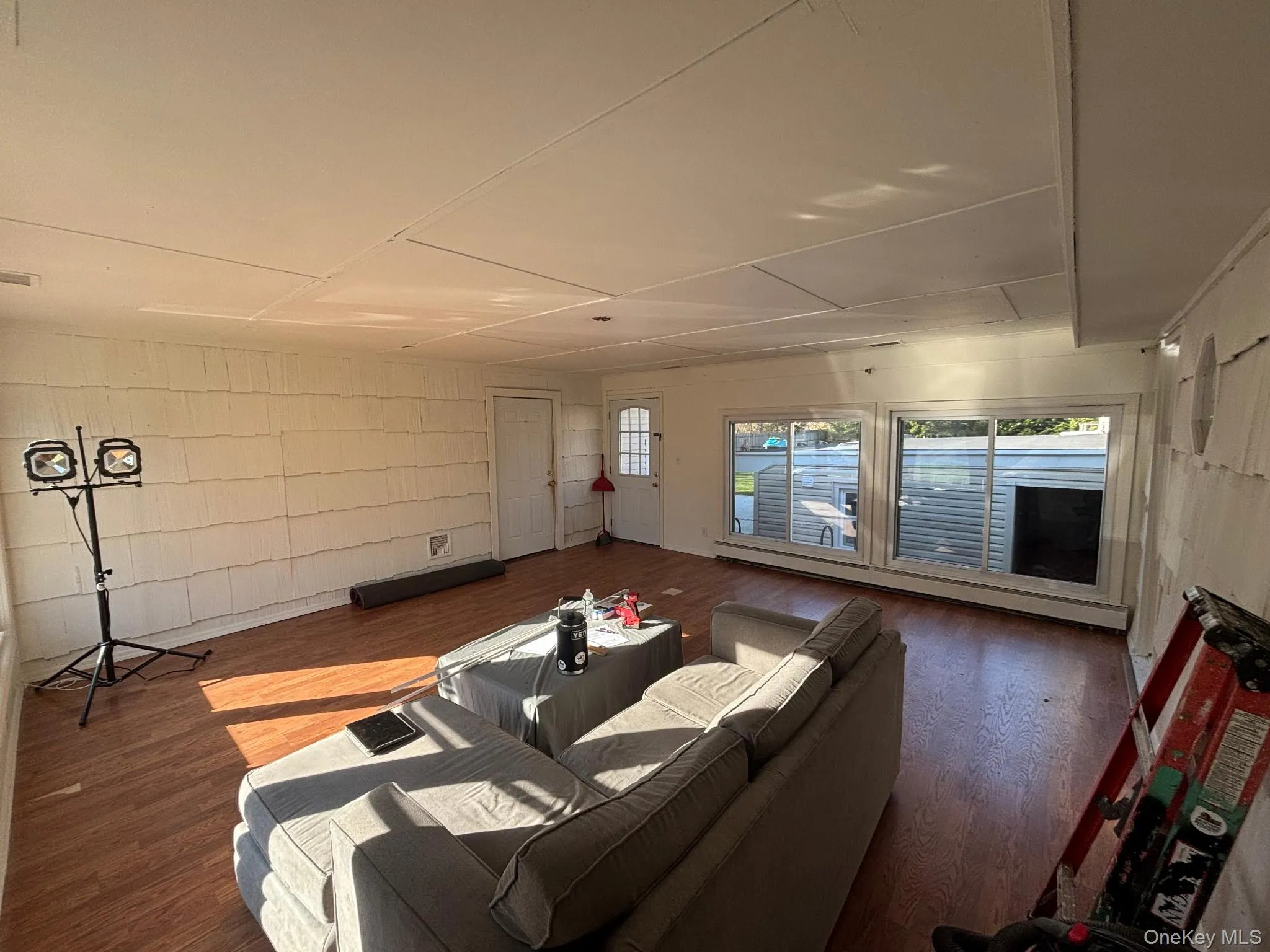 21 Chateau Drive, Islip, NY, 4 Bedrooms Bedrooms, 9 Rooms Rooms,2 BathroomsBathrooms,Residential Lease,For Rent,Chateau,0,991586 21 Chateau Drive, Islip, NY, 4 Bedrooms Bedrooms, 9 Rooms Rooms,2 BathroomsBathrooms,Residential Lease,For Rent,Chateau,0,991586