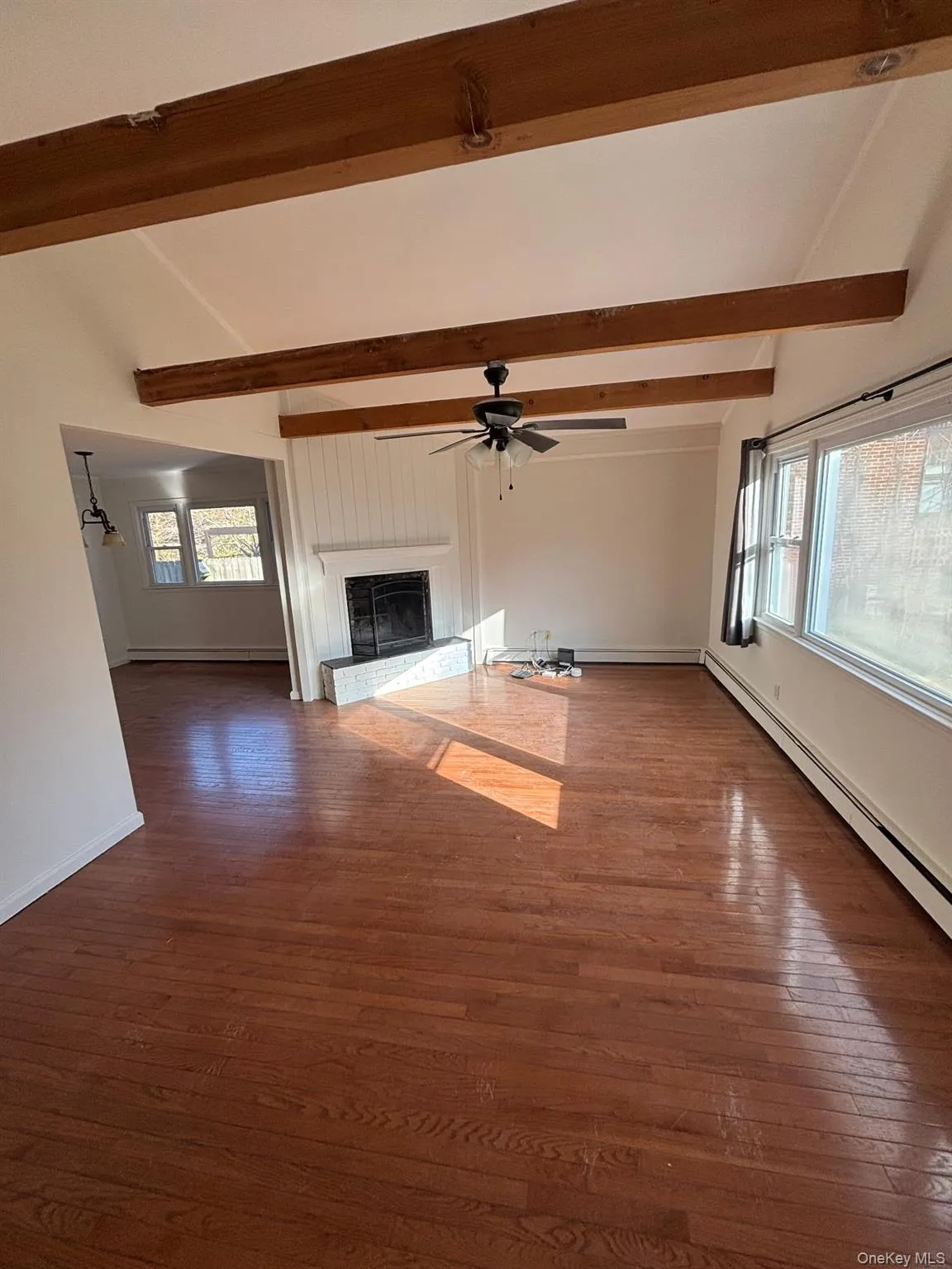 21 Chateau Drive, Islip, NY, 4 Bedrooms Bedrooms, 9 Rooms Rooms,2 BathroomsBathrooms,Residential Lease,For Rent,Chateau,0,991586 21 Chateau Drive, Islip, NY, 4 Bedrooms Bedrooms, 9 Rooms Rooms,2 BathroomsBathrooms,Residential Lease,For Rent,Chateau,0,991586
