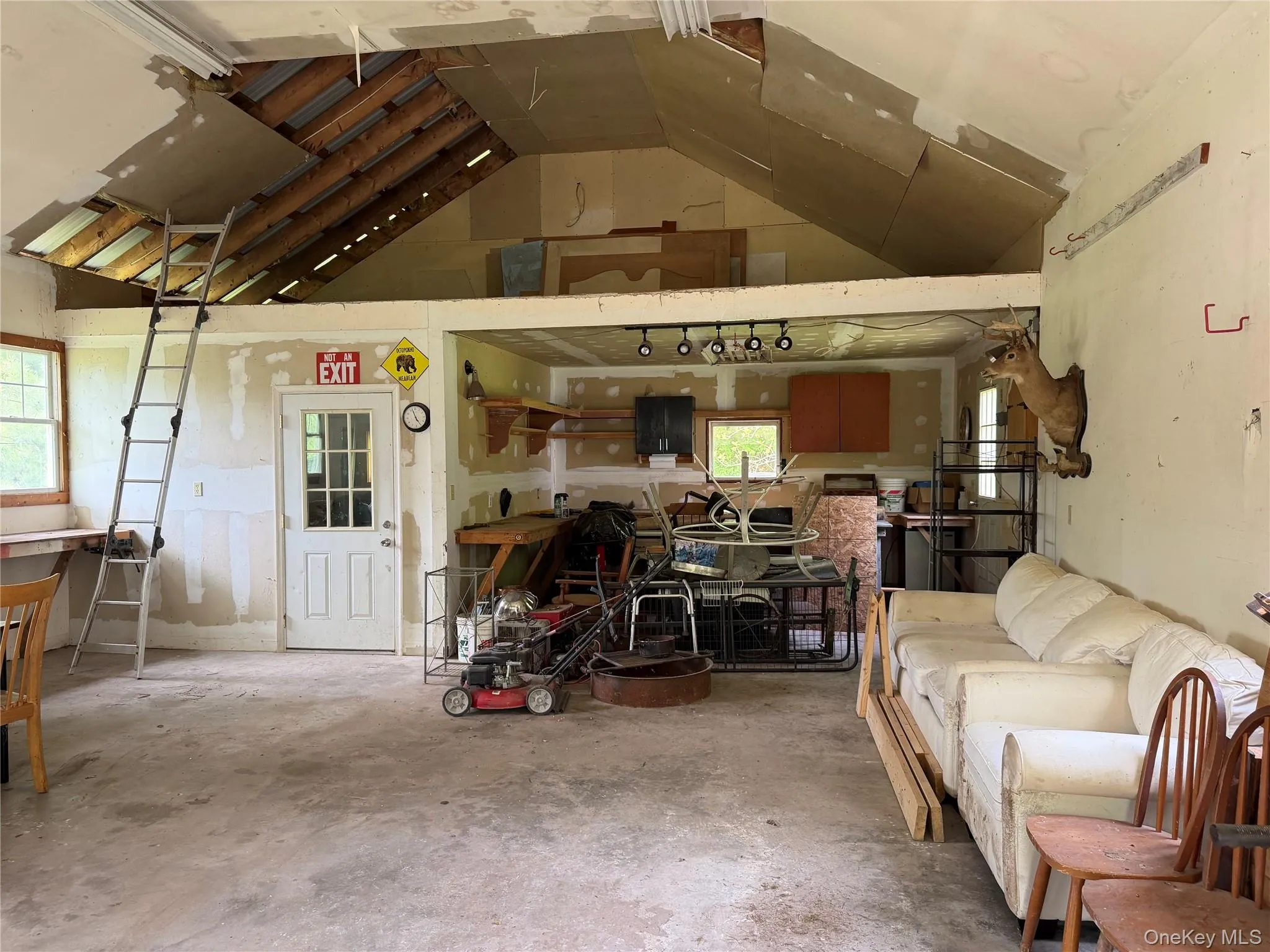 21 Hoffmann Street, Fremont, NY, 3 Bedrooms Bedrooms, 5 Rooms Rooms,2 BathroomsBathrooms,Residential,For Rent,Hoffmann,0,991587 21 Hoffmann Street, Fremont, NY, 3 Bedrooms Bedrooms, 5 Rooms Rooms,2 BathroomsBathrooms,Residential,For Rent,Hoffmann,0,991587