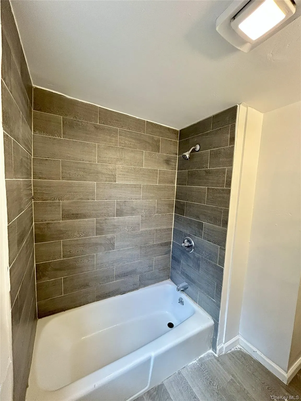 106 Ball Street, Port Jervis, NY, 2 Bedrooms Bedrooms, 5 Rooms Rooms,1 BathroomBathrooms,Residential Lease,For Rent,Ball,0,991596 106 Ball Street, Port Jervis, NY, 2 Bedrooms Bedrooms, 5 Rooms Rooms,1 BathroomBathrooms,Residential Lease,For Rent,Ball,0,991596