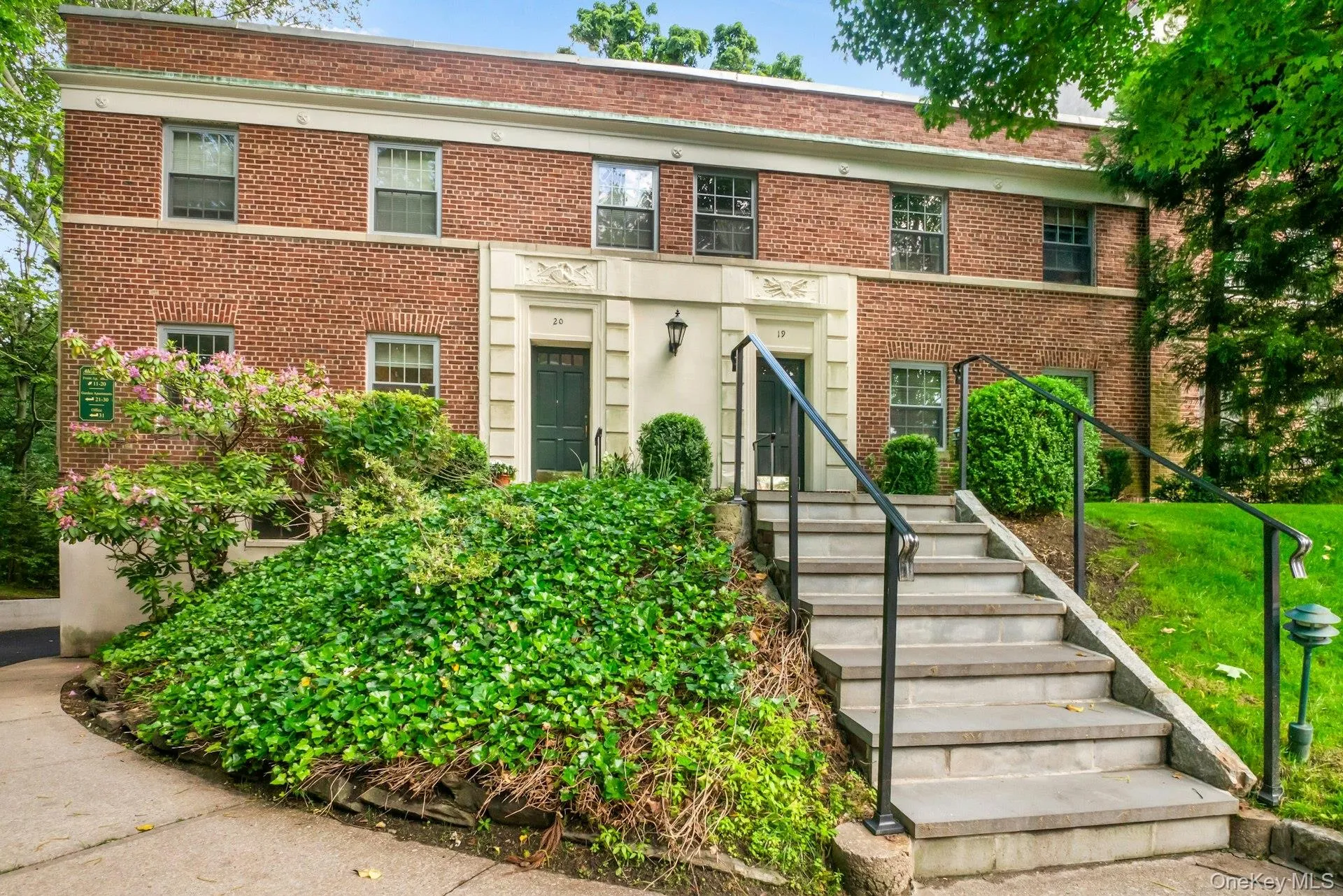 20 Alden Place, Mount Vernon, NY, 2 Bedrooms Bedrooms, 5 Rooms Rooms,2 BathroomsBathrooms,Residential,For Rent,Alden,0,991607 20 Alden Place, Mount Vernon, NY, 2 Bedrooms Bedrooms, 5 Rooms Rooms,2 BathroomsBathrooms,Residential,For Rent,Alden,0,991607