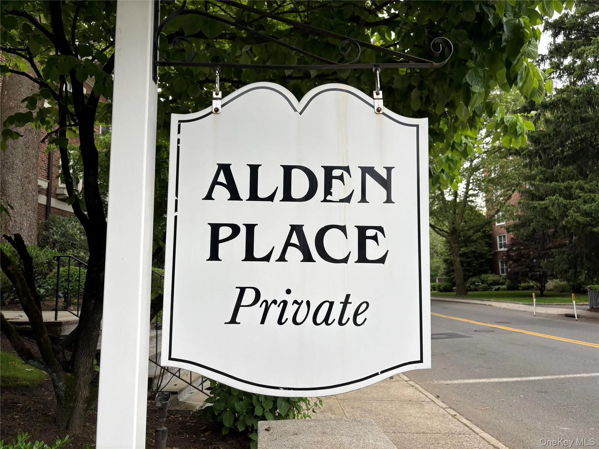 20 Alden Place, Mount Vernon, NY, 2 Bedrooms Bedrooms, 5 Rooms Rooms,2 BathroomsBathrooms,Residential,For Rent,Alden,0,991607 20 Alden Place, Mount Vernon, NY, 2 Bedrooms Bedrooms, 5 Rooms Rooms,2 BathroomsBathrooms,Residential,For Rent,Alden,0,991607