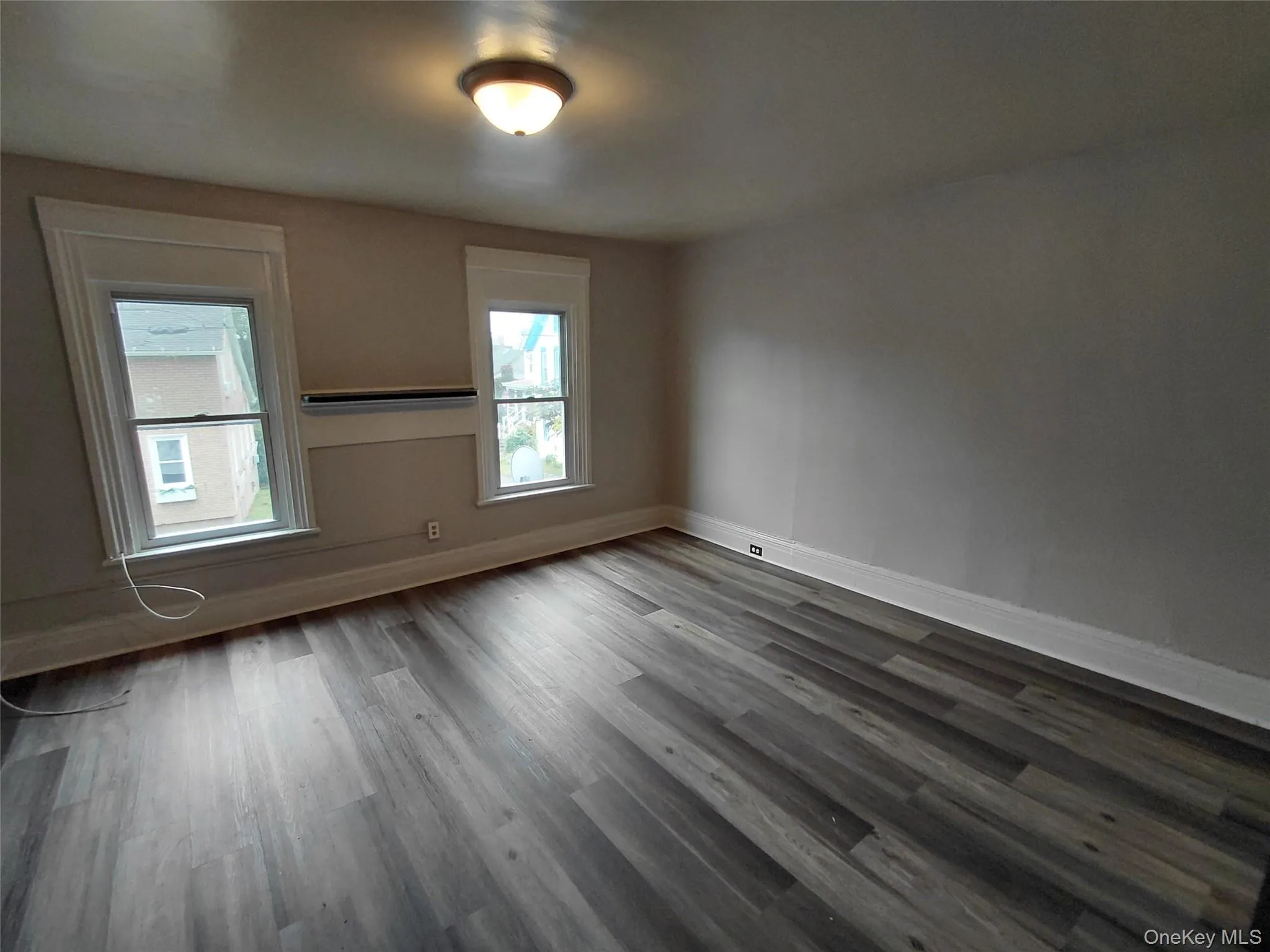 87 Pierpont Street, Kingston, NY, 1 Bedroom Bedrooms, 4 Rooms Rooms,1 BathroomBathrooms,Residential Lease,For Rent,Pierpont,0,991612 87 Pierpont Street, Kingston, NY, 1 Bedroom Bedrooms, 4 Rooms Rooms,1 BathroomBathrooms,Residential Lease,For Rent,Pierpont,0,991612