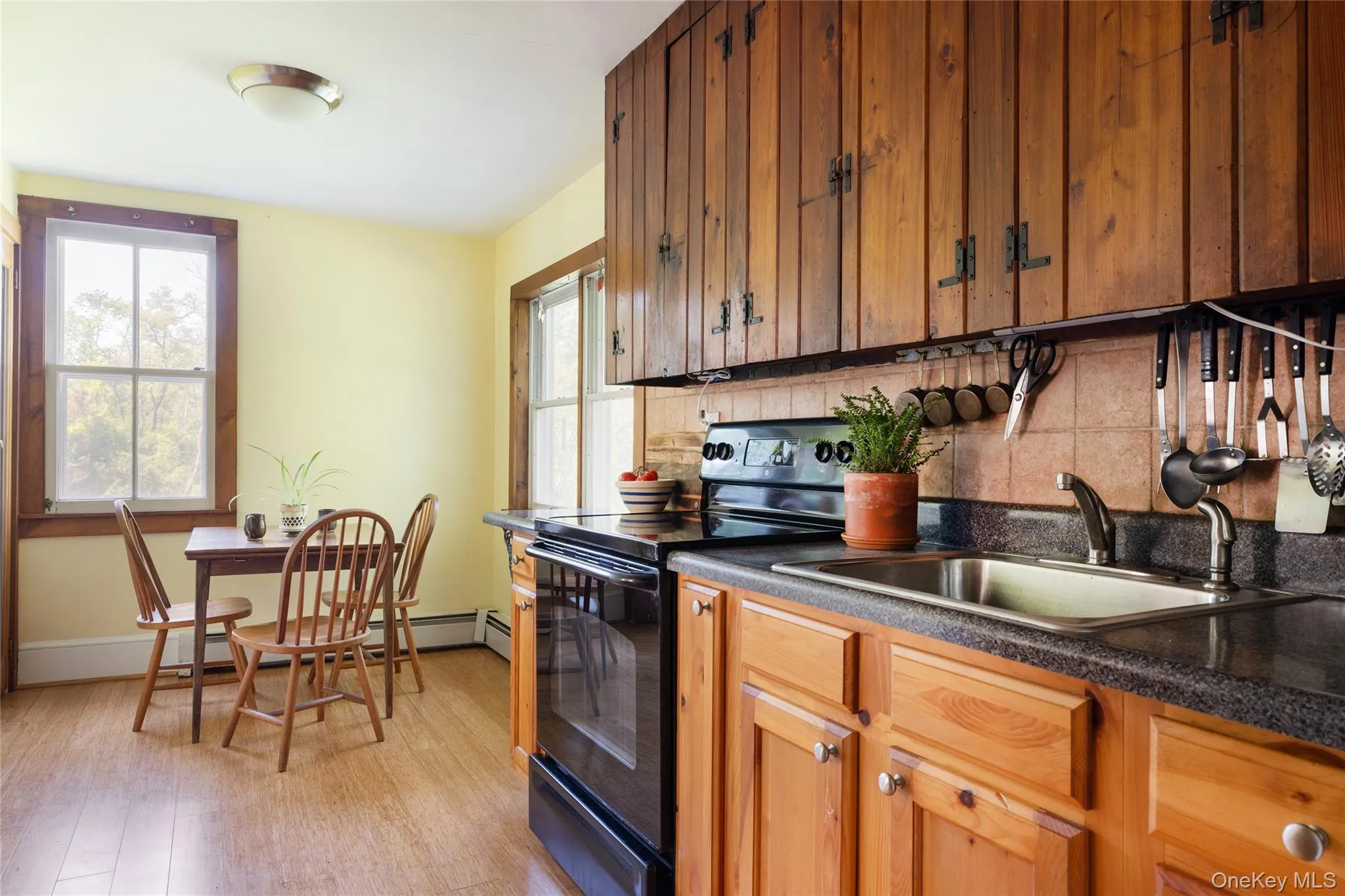 181 Twin Arch Road, Hamptonburgh, NY, 3 Bedrooms Bedrooms, 7 Rooms Rooms,1 BathroomBathrooms,Residential,For Rent,Twin Arch,0,991626 181 Twin Arch Road, Hamptonburgh, NY, 3 Bedrooms Bedrooms, 7 Rooms Rooms,1 BathroomBathrooms,Residential,For Rent,Twin Arch,0,991626