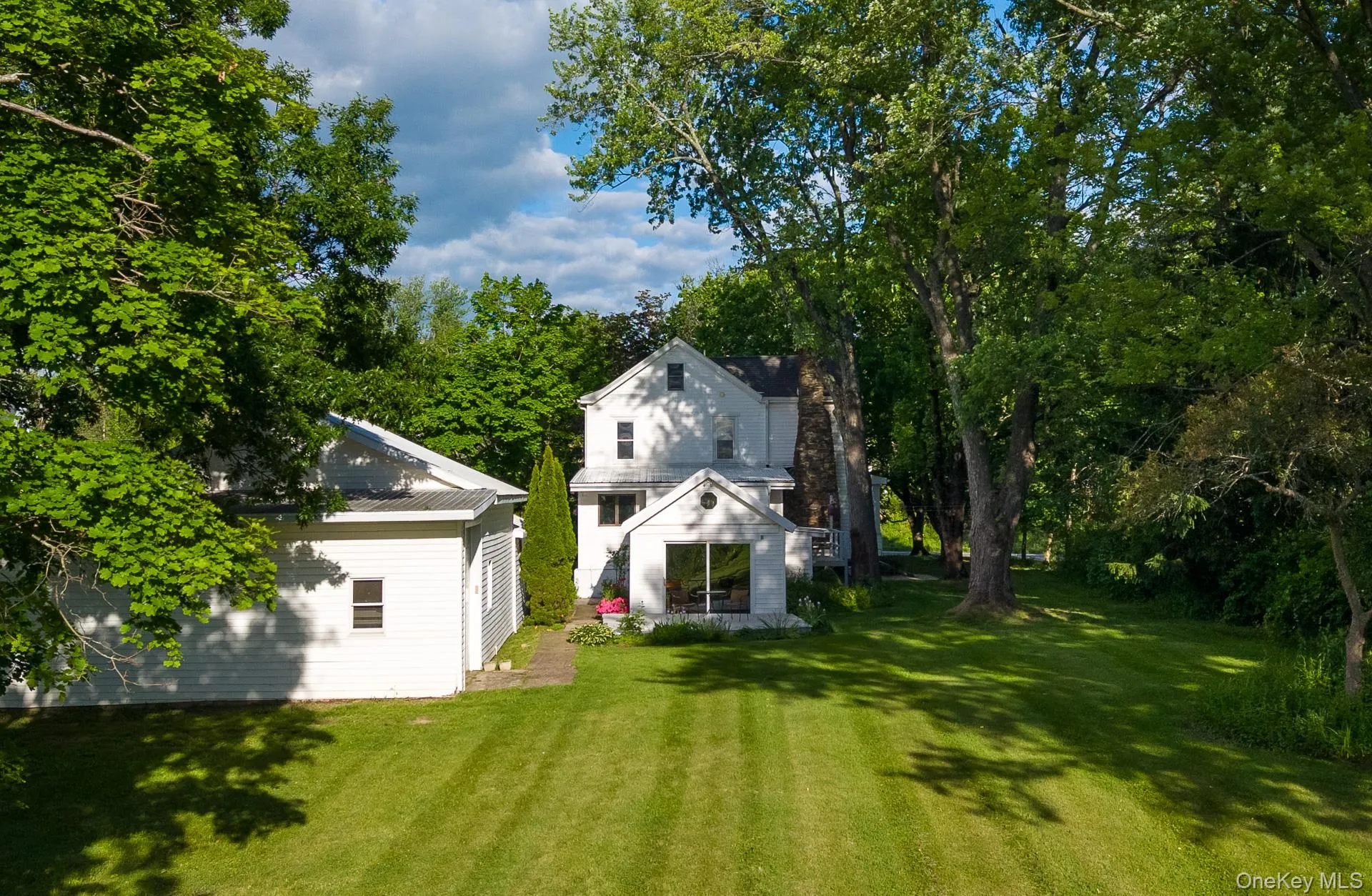 4411 State Route 9G, Germantown, NY, 3 Bedrooms Bedrooms, 8 Rooms Rooms,1 BathroomBathrooms,Residential,For Rent,State Route 9G,0,991627 4411 State Route 9G, Germantown, NY, 3 Bedrooms Bedrooms, 8 Rooms Rooms,1 BathroomBathrooms,Residential,For Rent,State Route 9G,0,991627