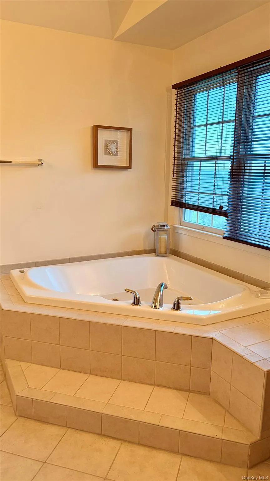 194 Devon Farms Road, East Fishkill, NY, 4 Bedrooms Bedrooms, 9 Rooms Rooms,3 BathroomsBathrooms,Residential,For Rent,Devon Farms,0,991644 194 Devon Farms Road, East Fishkill, NY, 4 Bedrooms Bedrooms, 9 Rooms Rooms,3 BathroomsBathrooms,Residential,For Rent,Devon Farms,0,991644