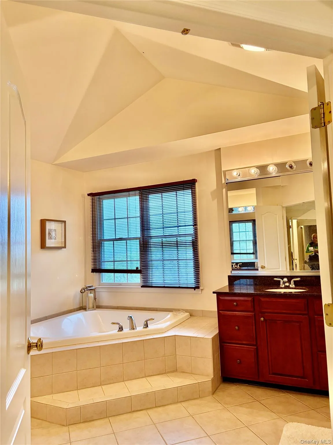 194 Devon Farms Road, East Fishkill, NY, 4 Bedrooms Bedrooms, 9 Rooms Rooms,3 BathroomsBathrooms,Residential,For Rent,Devon Farms,0,991644 194 Devon Farms Road, East Fishkill, NY, 4 Bedrooms Bedrooms, 9 Rooms Rooms,3 BathroomsBathrooms,Residential,For Rent,Devon Farms,0,991644