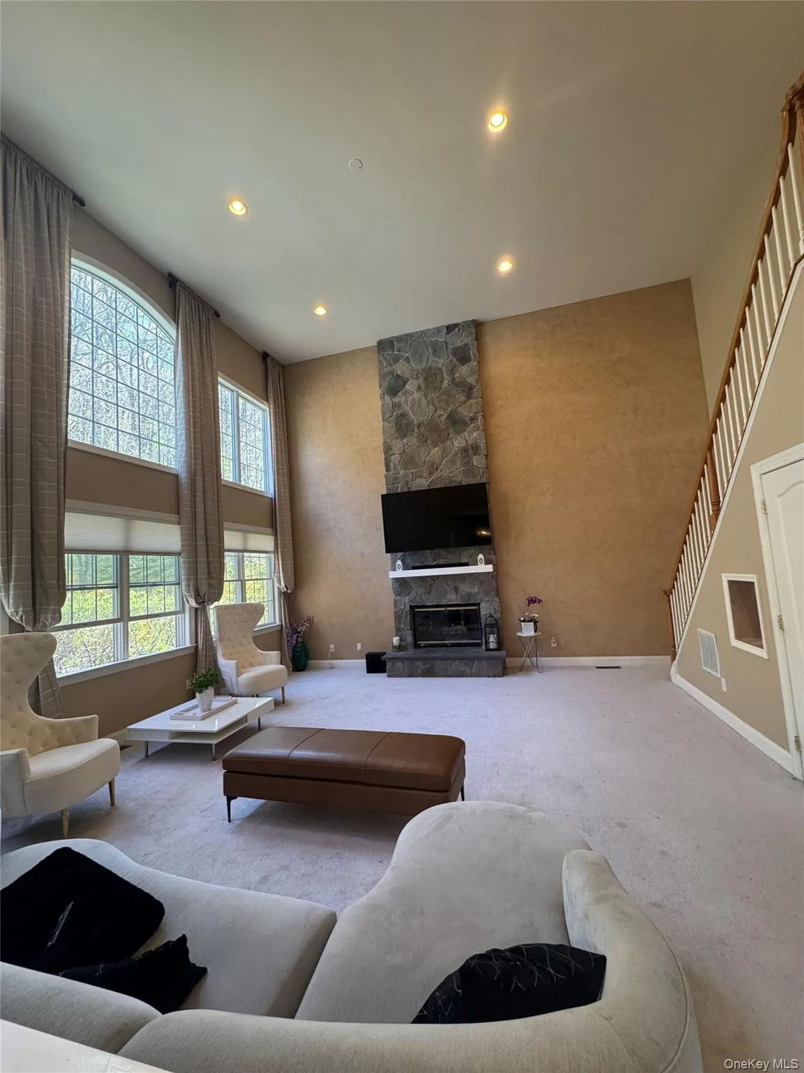 194 Devon Farms Road, East Fishkill, NY, 4 Bedrooms Bedrooms, 9 Rooms Rooms,3 BathroomsBathrooms,Residential,For Rent,Devon Farms,0,991644 194 Devon Farms Road, East Fishkill, NY, 4 Bedrooms Bedrooms, 9 Rooms Rooms,3 BathroomsBathrooms,Residential,For Rent,Devon Farms,0,991644
