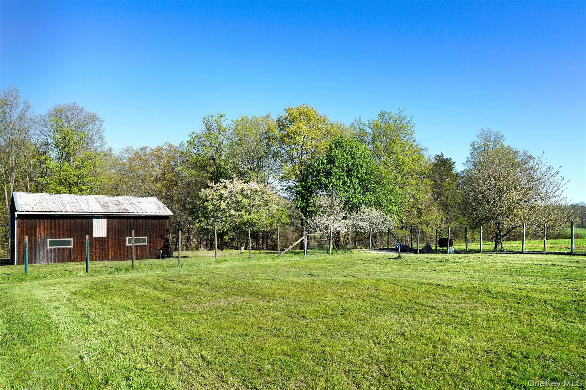 2005 Old Kings Highway, Saugerties, NY, 2 Bedrooms Bedrooms, 6 Rooms Rooms,1 BathroomBathrooms,Residential,For Rent,Old Kings,0,991645 2005 Old Kings Highway, Saugerties, NY, 2 Bedrooms Bedrooms, 6 Rooms Rooms,1 BathroomBathrooms,Residential,For Rent,Old Kings,0,991645