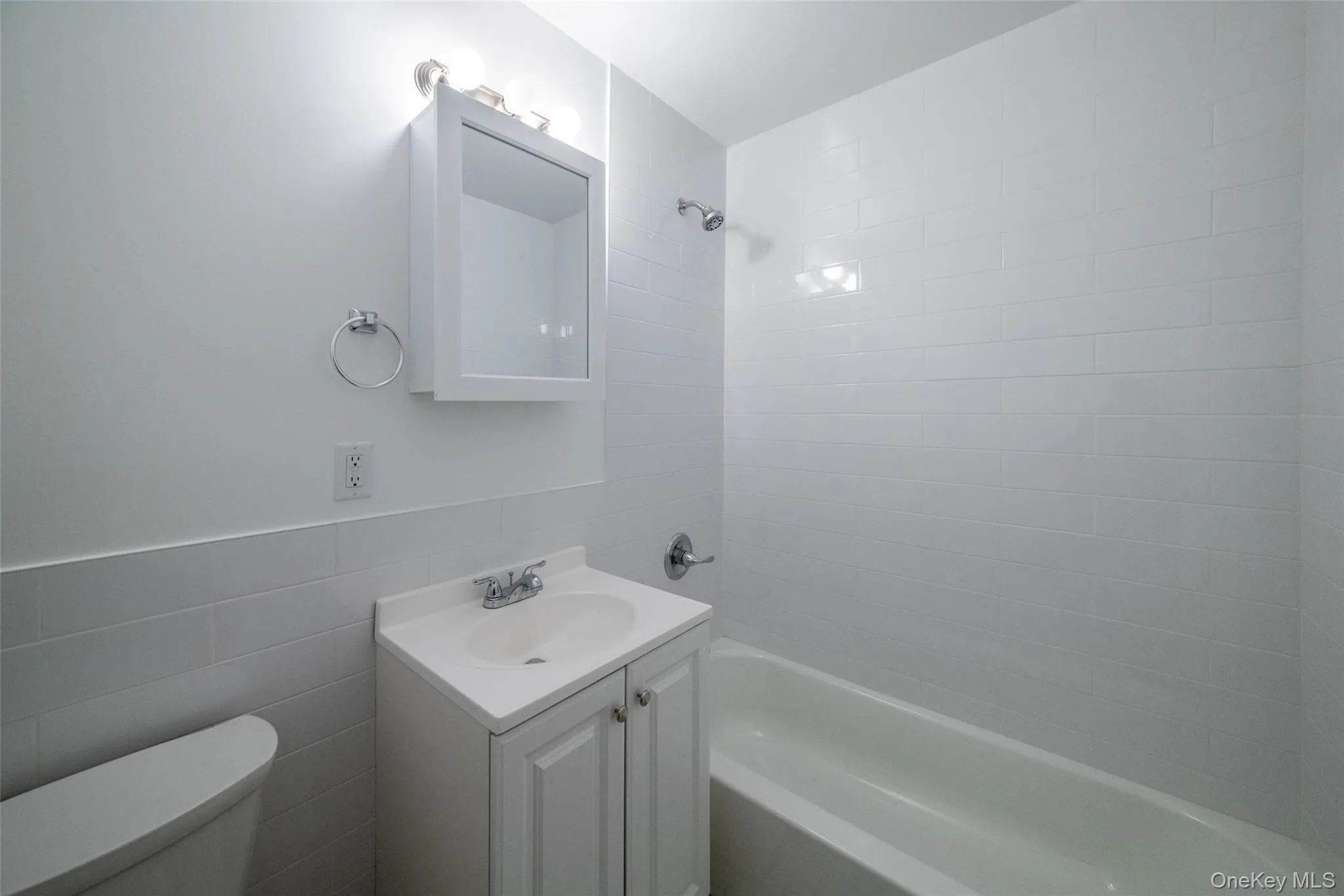 671 Bronx River Road, Yonkers, NY, 1 Bedroom Bedrooms, 3 Rooms Rooms,1 BathroomBathrooms,Residential,For Rent,Bronx River,0,991650 671 Bronx River Road, Yonkers, NY, 1 Bedroom Bedrooms, 3 Rooms Rooms,1 BathroomBathrooms,Residential,For Rent,Bronx River,0,991650