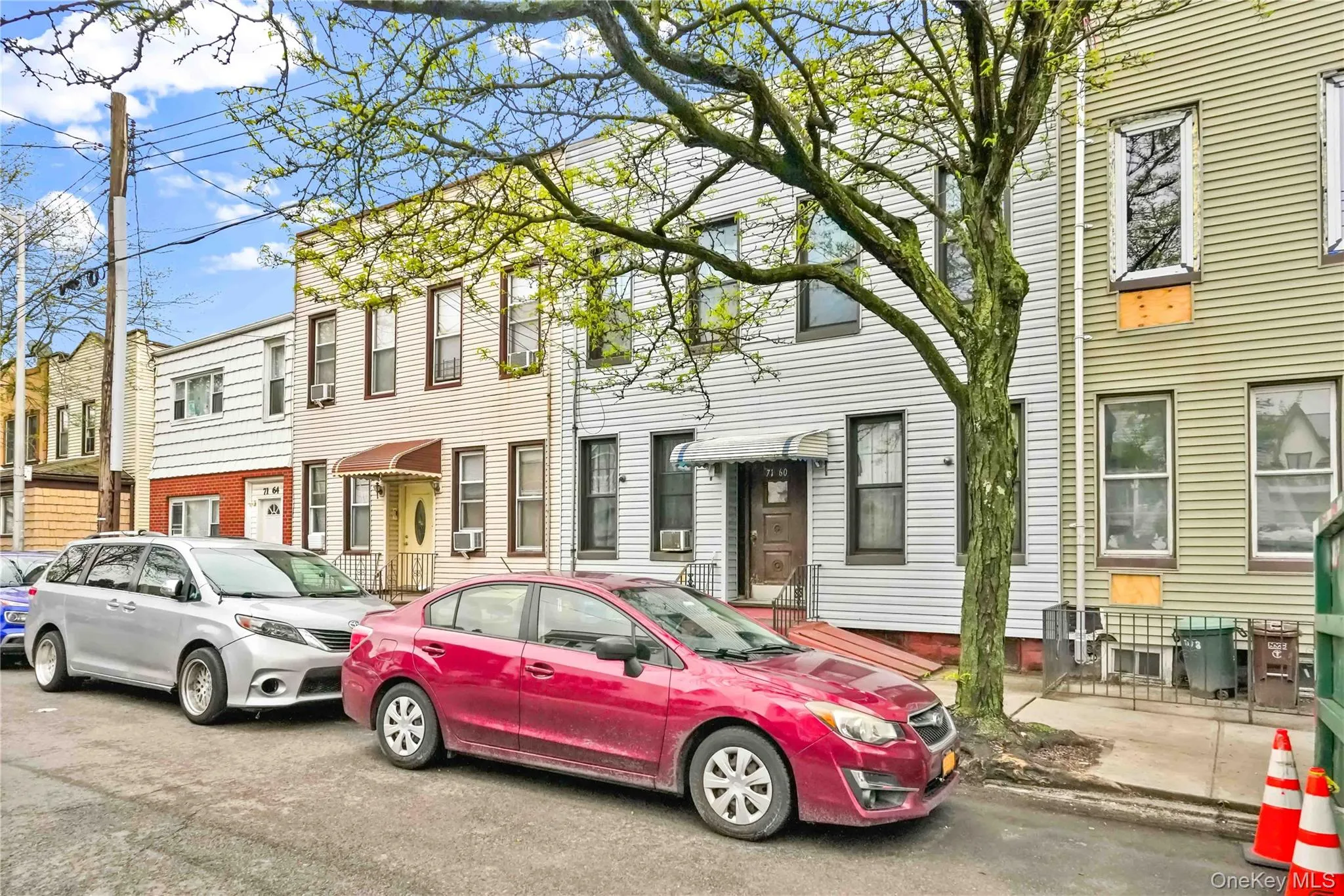 71-60 69th Place, New York, NY, 2 Bedrooms Bedrooms, 4 Rooms Rooms,1 BathroomBathrooms,Residential Lease,For Rent,69th,0,991660 71-60 69th Place, New York, NY, 2 Bedrooms Bedrooms, 4 Rooms Rooms,1 BathroomBathrooms,Residential Lease,For Rent,69th,0,991660