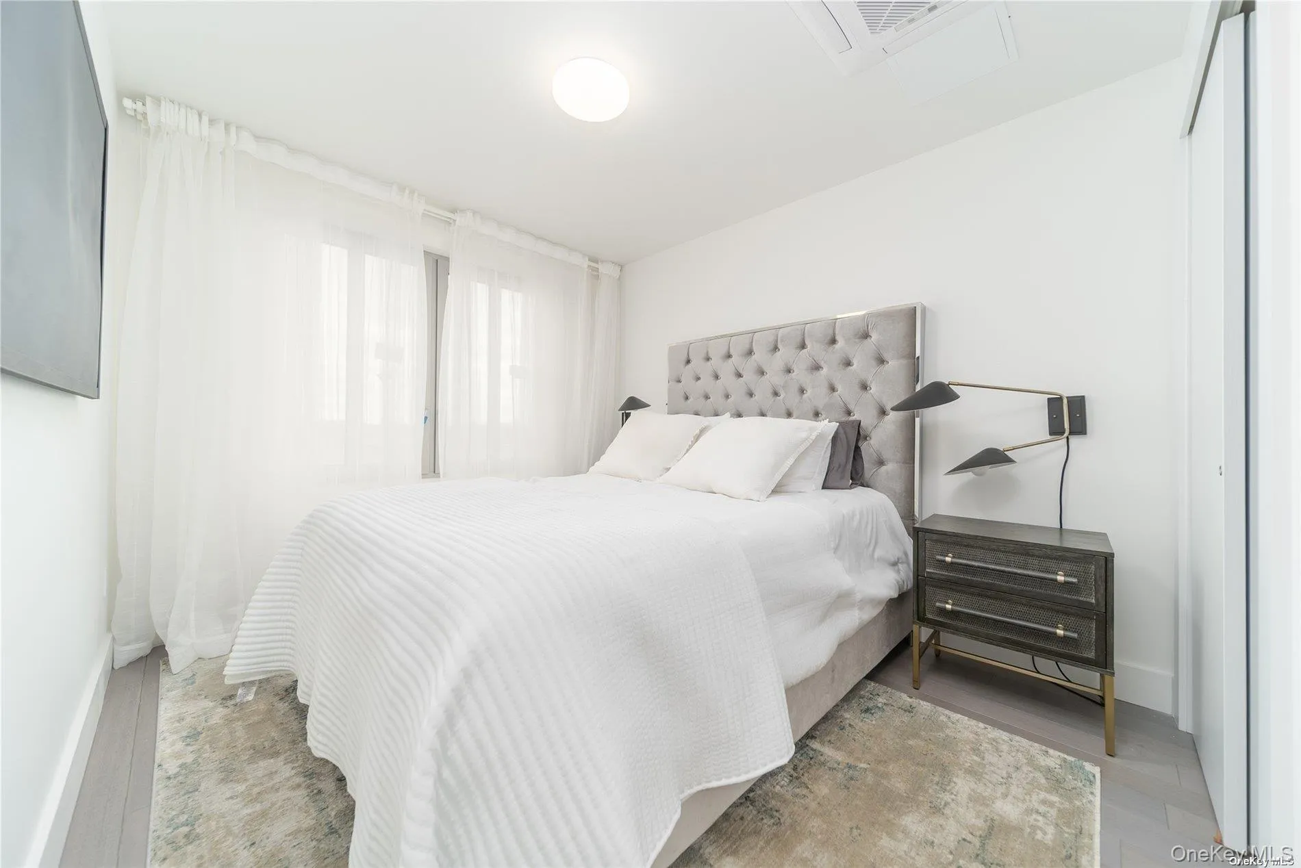 13119 Fowler Avenue, New York, NY, 1 Bedroom Bedrooms, 4 Rooms Rooms,1 BathroomBathrooms,Residential Lease,For Rent,Fowler,0,991661 13119 Fowler Avenue, New York, NY, 1 Bedroom Bedrooms, 4 Rooms Rooms,1 BathroomBathrooms,Residential Lease,For Rent,Fowler,0,991661