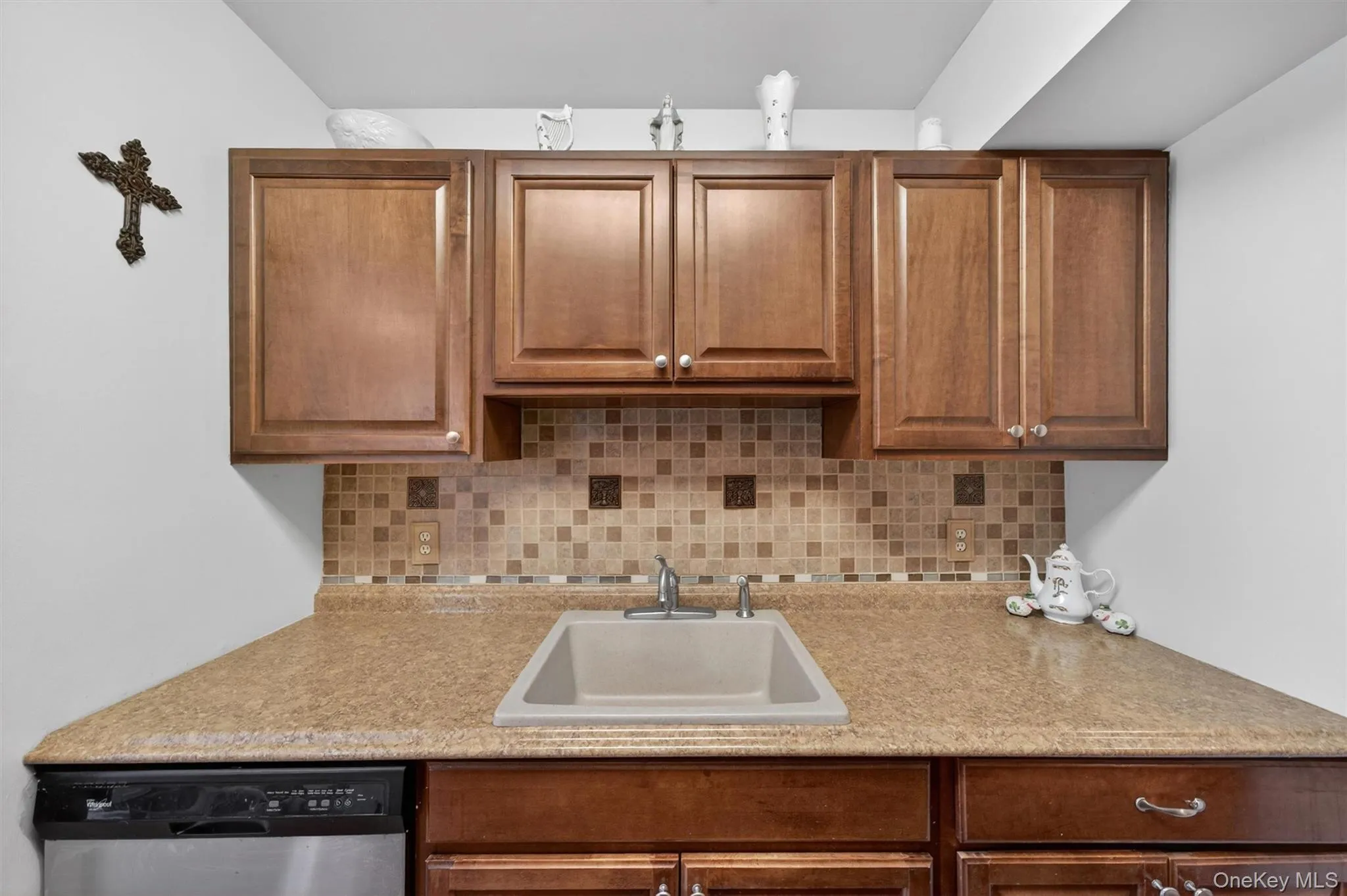 1208 Whispering Hills, Chester Town, NY, 2 Bedrooms Bedrooms, 5 Rooms Rooms,1 BathroomBathrooms,Residential Lease,For Rent,Whispering,0,991667 1208 Whispering Hills, Chester Town, NY, 2 Bedrooms Bedrooms, 5 Rooms Rooms,1 BathroomBathrooms,Residential Lease,For Rent,Whispering,0,991667