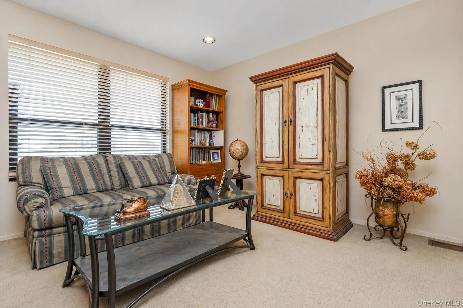 71 Eagle Chase, Oyster Bay, NY, 3 Bedrooms Bedrooms, 7 Rooms Rooms,2 BathroomsBathrooms,Residential,For Rent,Eagle Chase,0,991676 71 Eagle Chase, Oyster Bay, NY, 3 Bedrooms Bedrooms, 7 Rooms Rooms,2 BathroomsBathrooms,Residential,For Rent,Eagle Chase,0,991676