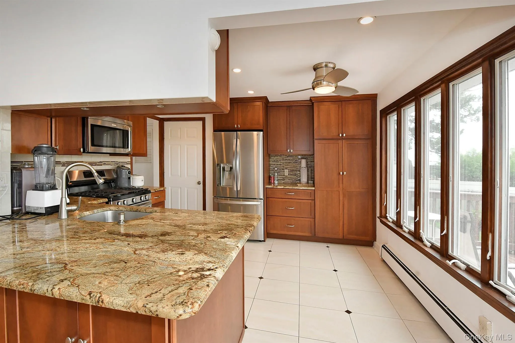 3544 Woodward Street, Hempstead, NY, 5 Bedrooms Bedrooms, 9 Rooms Rooms,3 BathroomsBathrooms,Residential Lease,For Rent,Woodward,0,991699 3544 Woodward Street, Hempstead, NY, 5 Bedrooms Bedrooms, 9 Rooms Rooms,3 BathroomsBathrooms,Residential Lease,For Rent,Woodward,0,991699