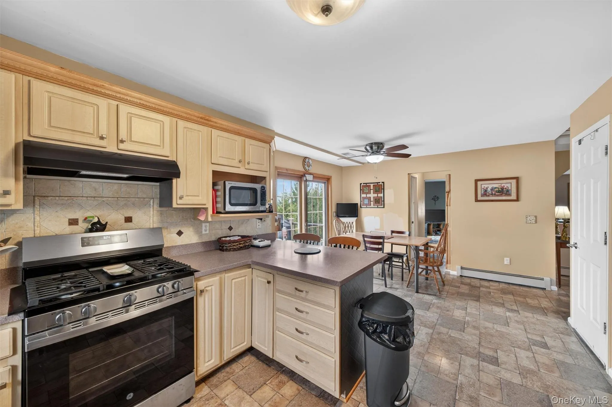 349 Mountain Avenue, Monroe, NY, 4 Bedrooms Bedrooms, 11 Rooms Rooms,3 BathroomsBathrooms,Residential,For Rent,Mountain,0,991706 349 Mountain Avenue, Monroe, NY, 4 Bedrooms Bedrooms, 11 Rooms Rooms,3 BathroomsBathrooms,Residential,For Rent,Mountain,0,991706