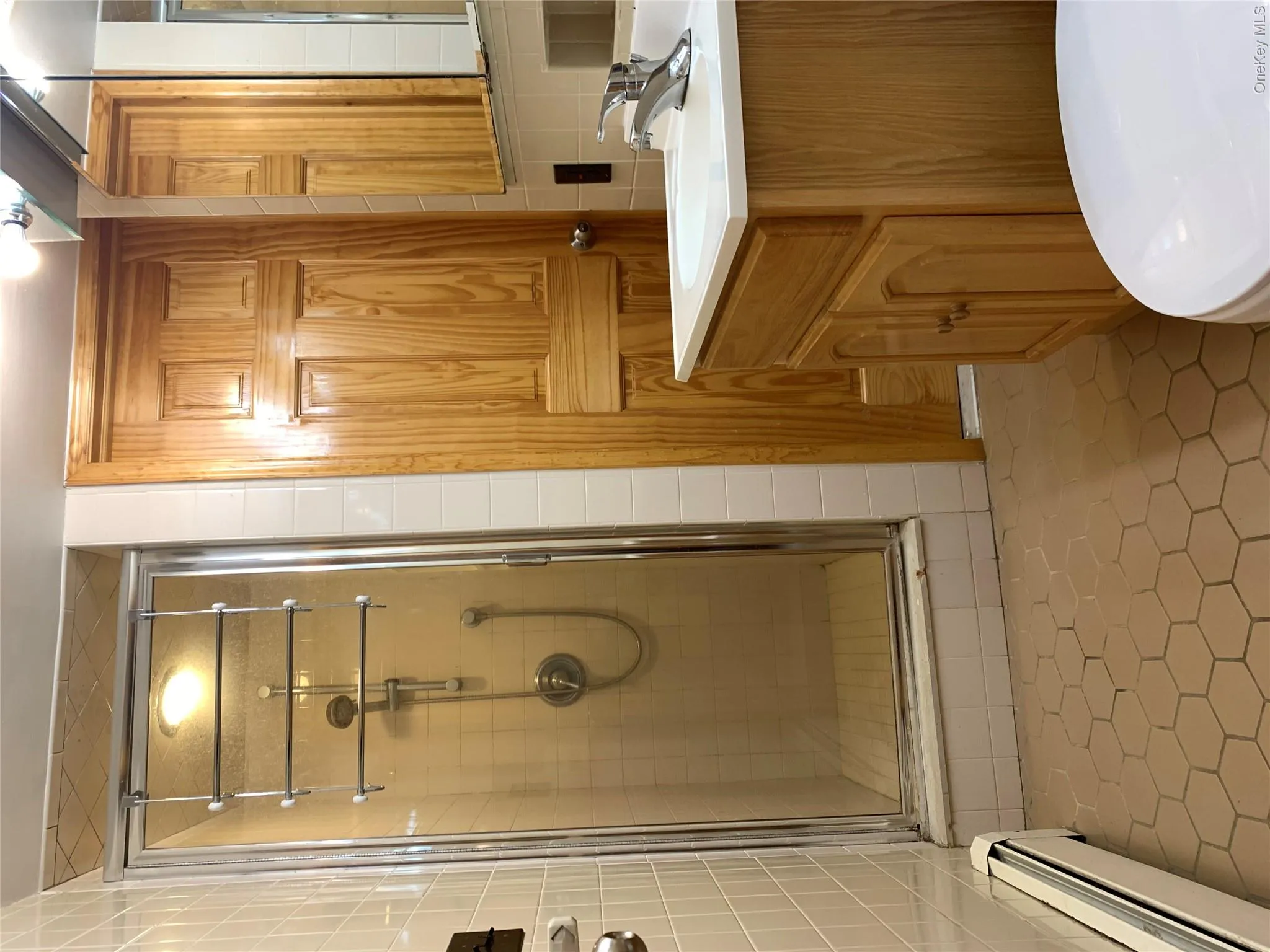 29 Martin Place, Oyster Bay, NY, 3 Bedrooms Bedrooms, 8 Rooms Rooms,2 BathroomsBathrooms,Residential Lease,For Rent,Martin,0,991709 29 Martin Place, Oyster Bay, NY, 3 Bedrooms Bedrooms, 8 Rooms Rooms,2 BathroomsBathrooms,Residential Lease,For Rent,Martin,0,991709