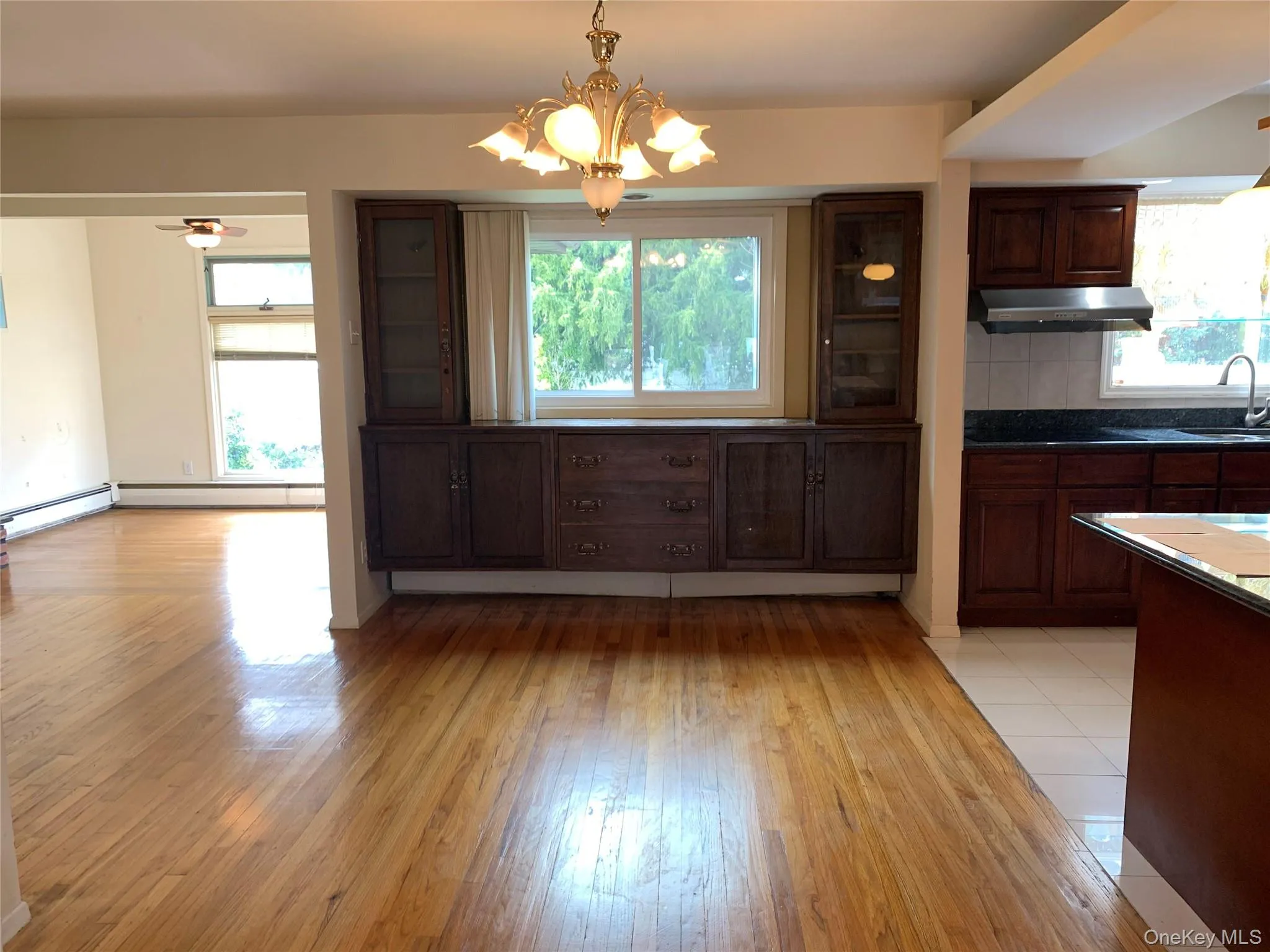 29 Martin Place, Oyster Bay, NY, 3 Bedrooms Bedrooms, 8 Rooms Rooms,2 BathroomsBathrooms,Residential Lease,For Rent,Martin,0,991709 29 Martin Place, Oyster Bay, NY, 3 Bedrooms Bedrooms, 8 Rooms Rooms,2 BathroomsBathrooms,Residential Lease,For Rent,Martin,0,991709
