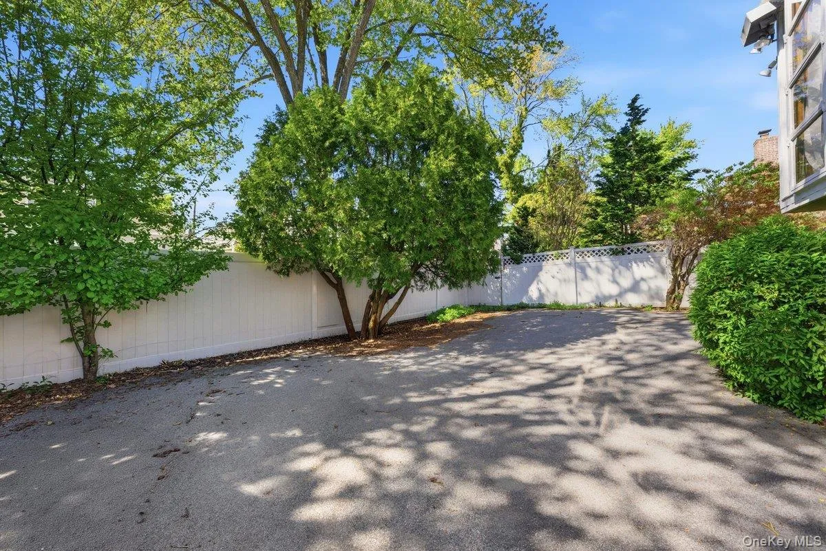 7 Byron Avenue, Yonkers, NY, 4 Bedrooms Bedrooms, 12 Rooms Rooms,3 BathroomsBathrooms,Residential,For Rent,Byron,0,991710 7 Byron Avenue, Yonkers, NY, 4 Bedrooms Bedrooms, 12 Rooms Rooms,3 BathroomsBathrooms,Residential,For Rent,Byron,0,991710