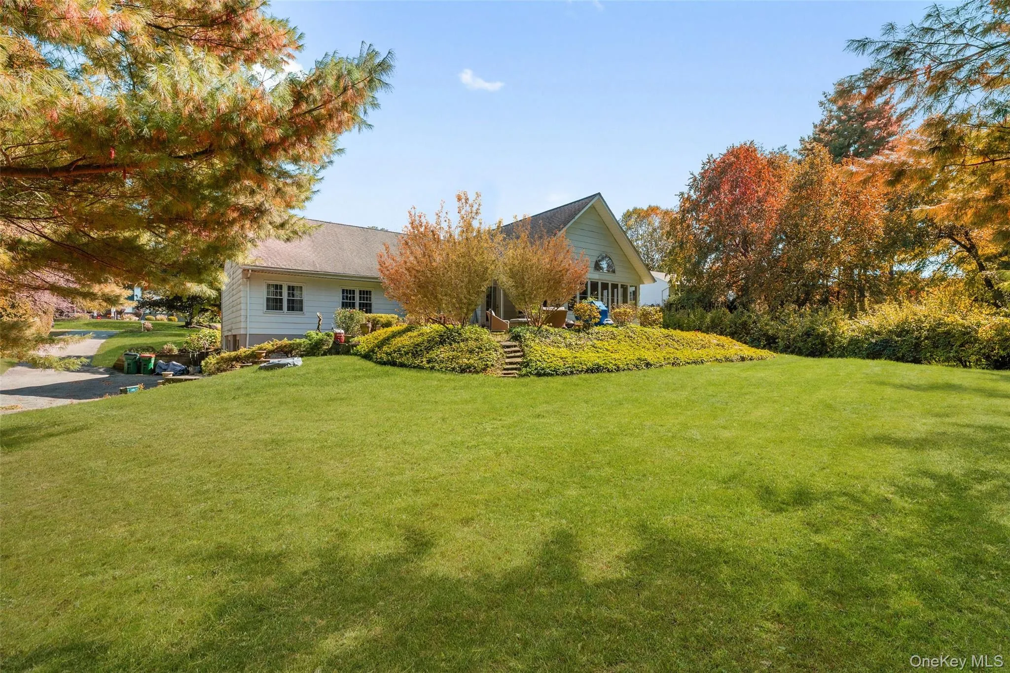 14 Earlwood Drive, Poughkeepsie, NY, 4 Bedrooms Bedrooms, 8 Rooms Rooms,3 BathroomsBathrooms,Residential Lease,For Rent,Earlwood,0,991723 14 Earlwood Drive, Poughkeepsie, NY, 4 Bedrooms Bedrooms, 8 Rooms Rooms,3 BathroomsBathrooms,Residential Lease,For Rent,Earlwood,0,991723