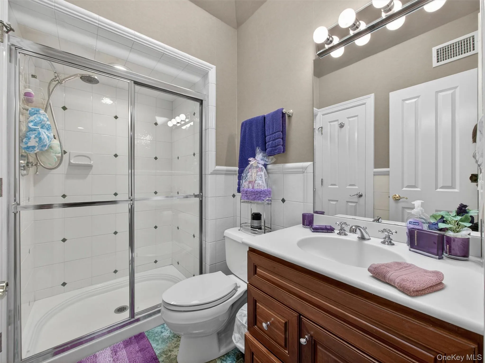 2 Running Brook Lane, Clarkstown, NY, 5 Bedrooms Bedrooms, 18 Rooms Rooms,5 BathroomsBathrooms,Residential,For Rent,Running Brook,0,991748 2 Running Brook Lane, Clarkstown, NY, 5 Bedrooms Bedrooms, 18 Rooms Rooms,5 BathroomsBathrooms,Residential,For Rent,Running Brook,0,991748