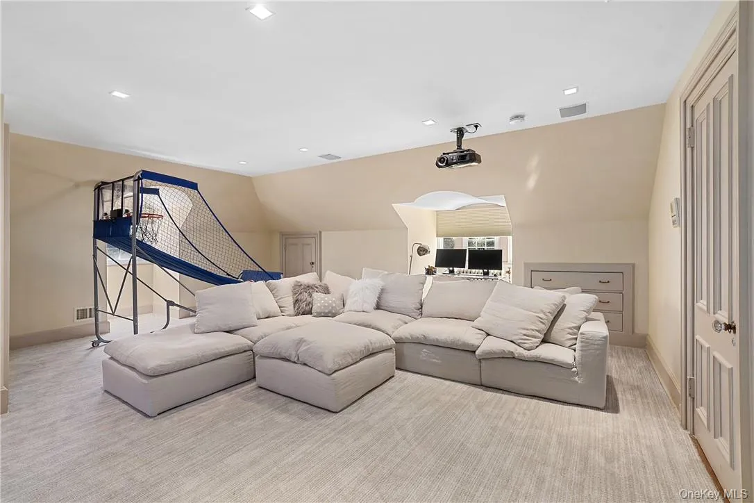 Second Family Room/Recreation Room Second Family Room/Recreation Room