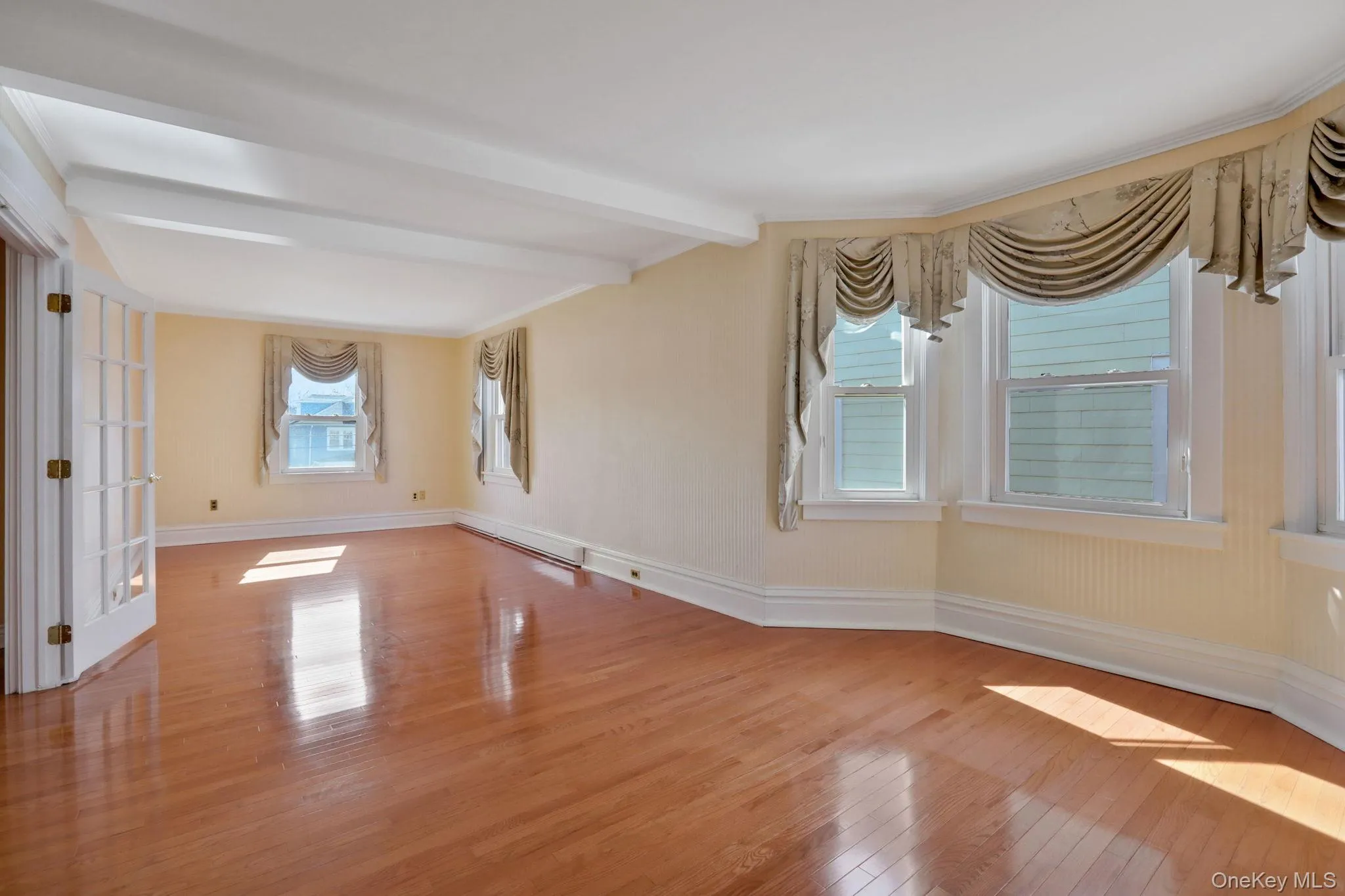 411 Albany Avenue, Kingston, NY, 4 Bedrooms Bedrooms, 15 Rooms Rooms,3 BathroomsBathrooms,Residential,For Rent,Albany,0,991752 411 Albany Avenue, Kingston, NY, 4 Bedrooms Bedrooms, 15 Rooms Rooms,3 BathroomsBathrooms,Residential,For Rent,Albany,0,991752