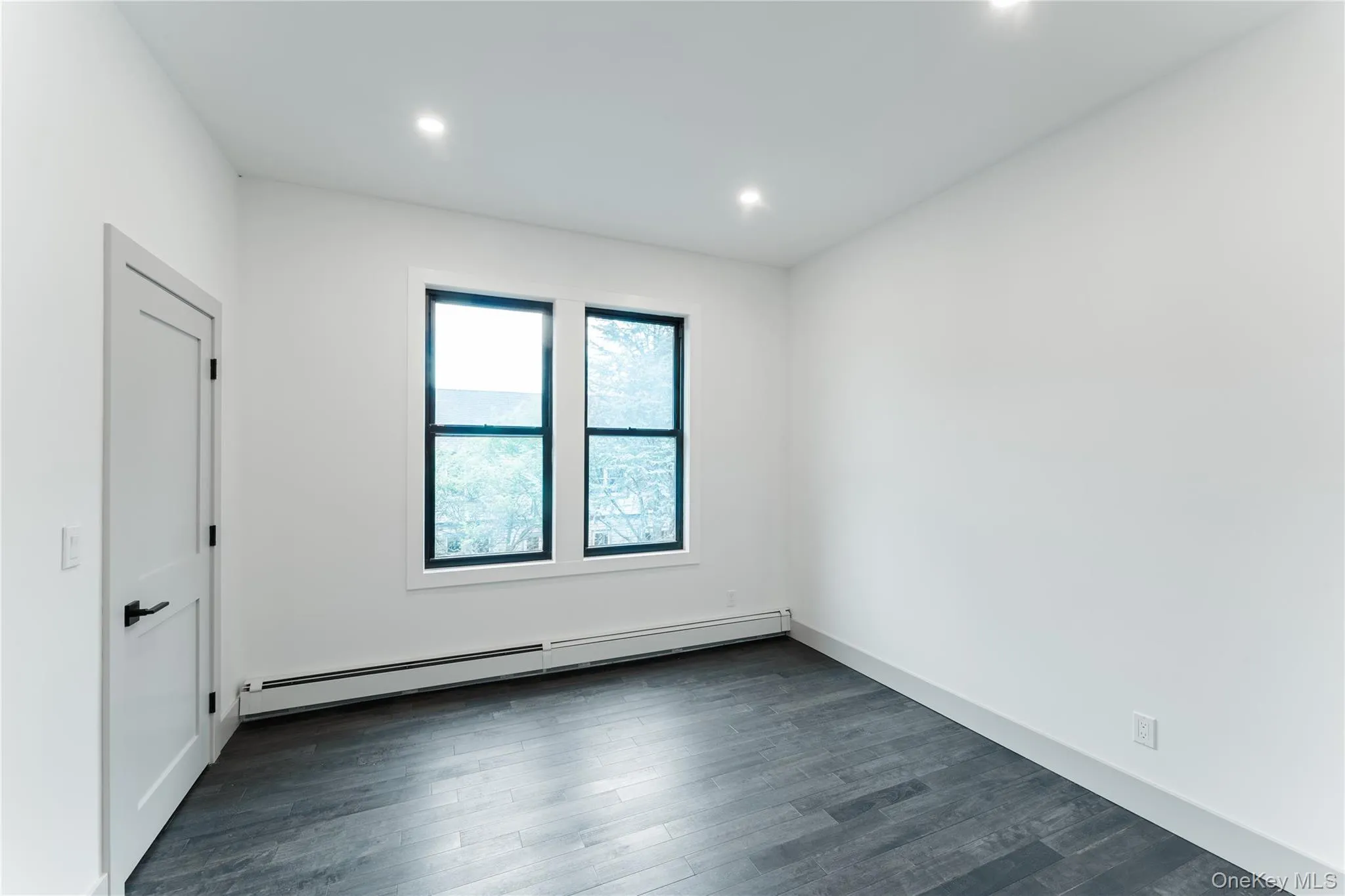 21 Mackey Avenue, North Hempstead, NY, 3 Bedrooms Bedrooms, 7 Rooms Rooms,3 BathroomsBathrooms,Residential,For Rent,Mackey,0,991755 21 Mackey Avenue, North Hempstead, NY, 3 Bedrooms Bedrooms, 7 Rooms Rooms,3 BathroomsBathrooms,Residential,For Rent,Mackey,0,991755