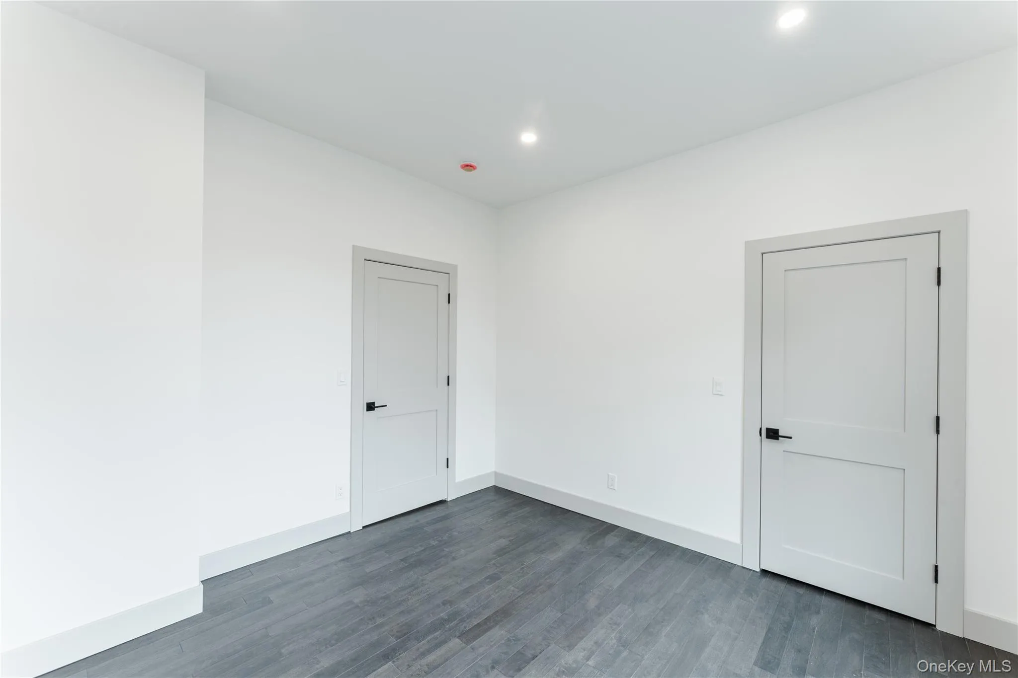 21 Mackey Avenue, North Hempstead, NY, 3 Bedrooms Bedrooms, 7 Rooms Rooms,3 BathroomsBathrooms,Residential,For Rent,Mackey,0,991755 21 Mackey Avenue, North Hempstead, NY, 3 Bedrooms Bedrooms, 7 Rooms Rooms,3 BathroomsBathrooms,Residential,For Rent,Mackey,0,991755