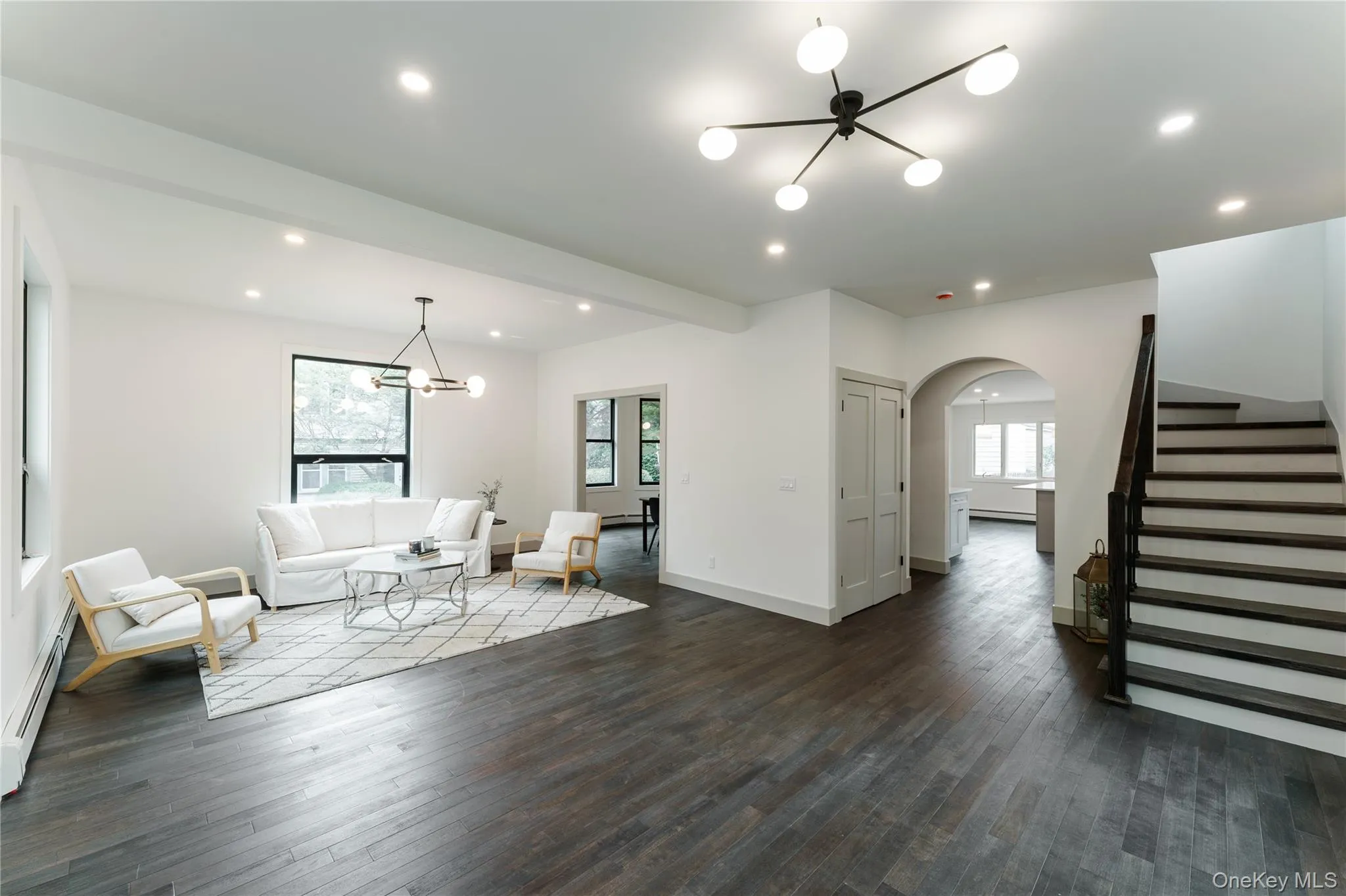 21 Mackey Avenue, North Hempstead, NY, 3 Bedrooms Bedrooms, 7 Rooms Rooms,3 BathroomsBathrooms,Residential,For Rent,Mackey,0,991755 21 Mackey Avenue, North Hempstead, NY, 3 Bedrooms Bedrooms, 7 Rooms Rooms,3 BathroomsBathrooms,Residential,For Rent,Mackey,0,991755