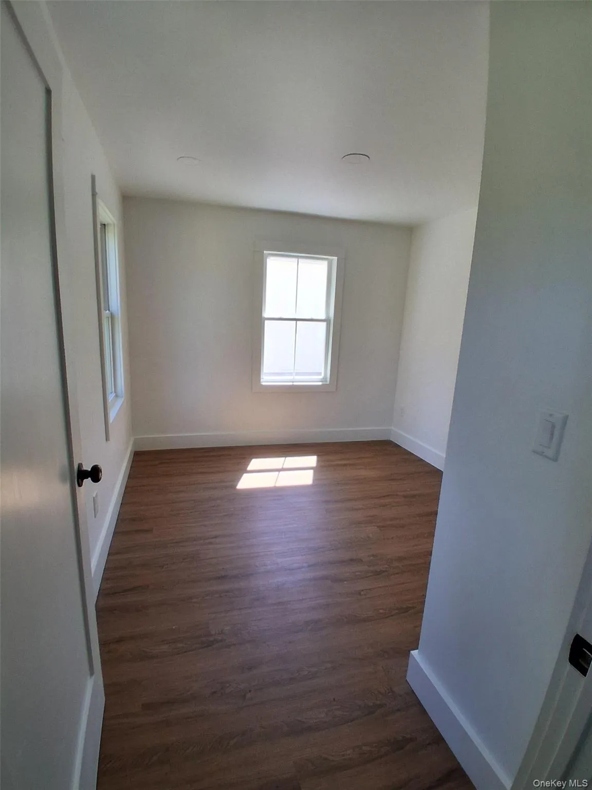 11 Cedar, Hyde Park, NY, 3 Bedrooms Bedrooms, 7 Rooms Rooms,2 BathroomsBathrooms,Residential Lease,For Rent,Cedar,0,991779 11 Cedar, Hyde Park, NY, 3 Bedrooms Bedrooms, 7 Rooms Rooms,2 BathroomsBathrooms,Residential Lease,For Rent,Cedar,0,991779