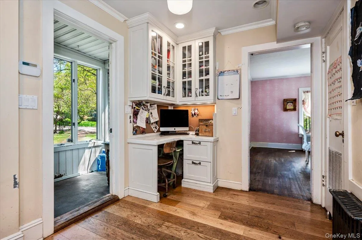 9 South Drive, North Hempstead, NY, 4 Bedrooms Bedrooms, 9 Rooms Rooms,2 BathroomsBathrooms,Residential,For Rent,South,0,991795 9 South Drive, North Hempstead, NY, 4 Bedrooms Bedrooms, 9 Rooms Rooms,2 BathroomsBathrooms,Residential,For Rent,South,0,991795