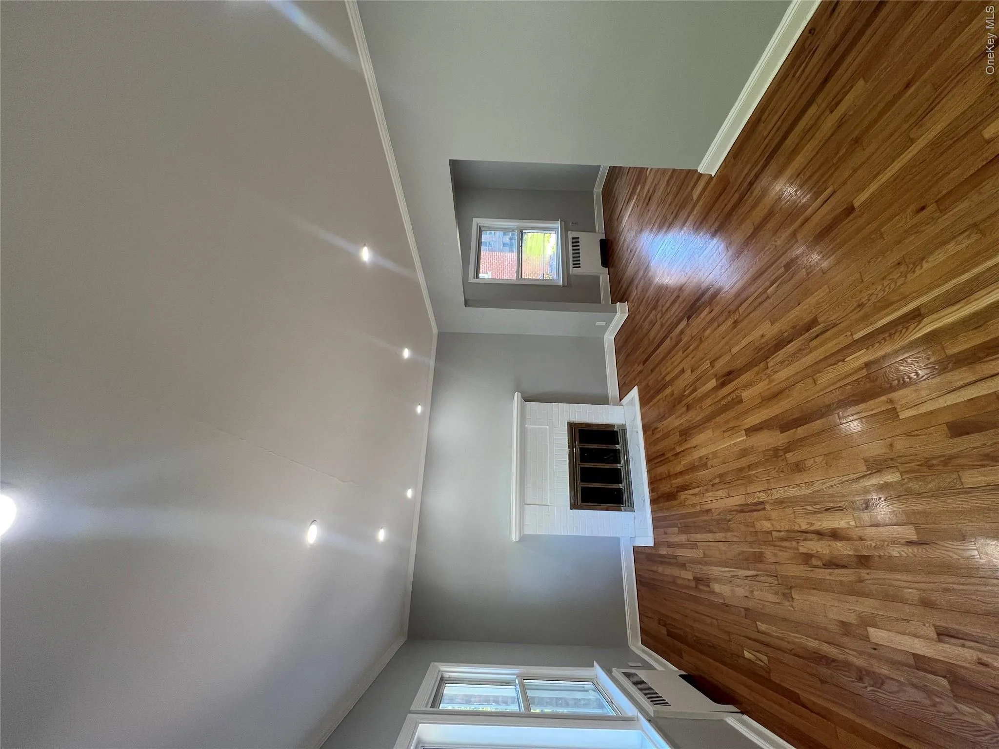 170-31 Grand Central Parkway, New York, NY, 3 Bedrooms Bedrooms, 6 Rooms Rooms,1 BathroomBathrooms,Residential Lease,For Rent,Grand Central,0,991814 170-31 Grand Central Parkway, New York, NY, 3 Bedrooms Bedrooms, 6 Rooms Rooms,1 BathroomBathrooms,Residential Lease,For Rent,Grand Central,0,991814