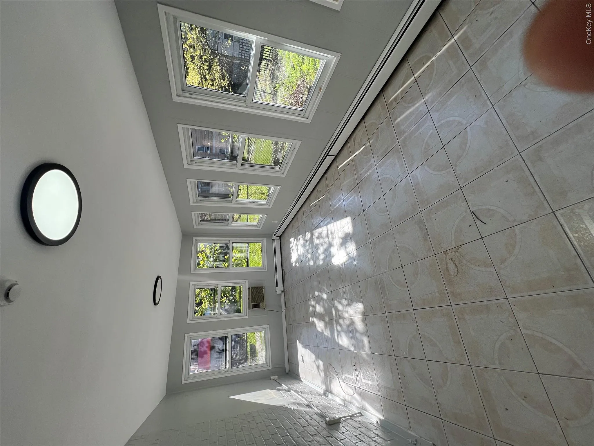 170-31 Grand Central Parkway, New York, NY, 3 Bedrooms Bedrooms, 6 Rooms Rooms,1 BathroomBathrooms,Residential Lease,For Rent,Grand Central,0,991814 170-31 Grand Central Parkway, New York, NY, 3 Bedrooms Bedrooms, 6 Rooms Rooms,1 BathroomBathrooms,Residential Lease,For Rent,Grand Central,0,991814