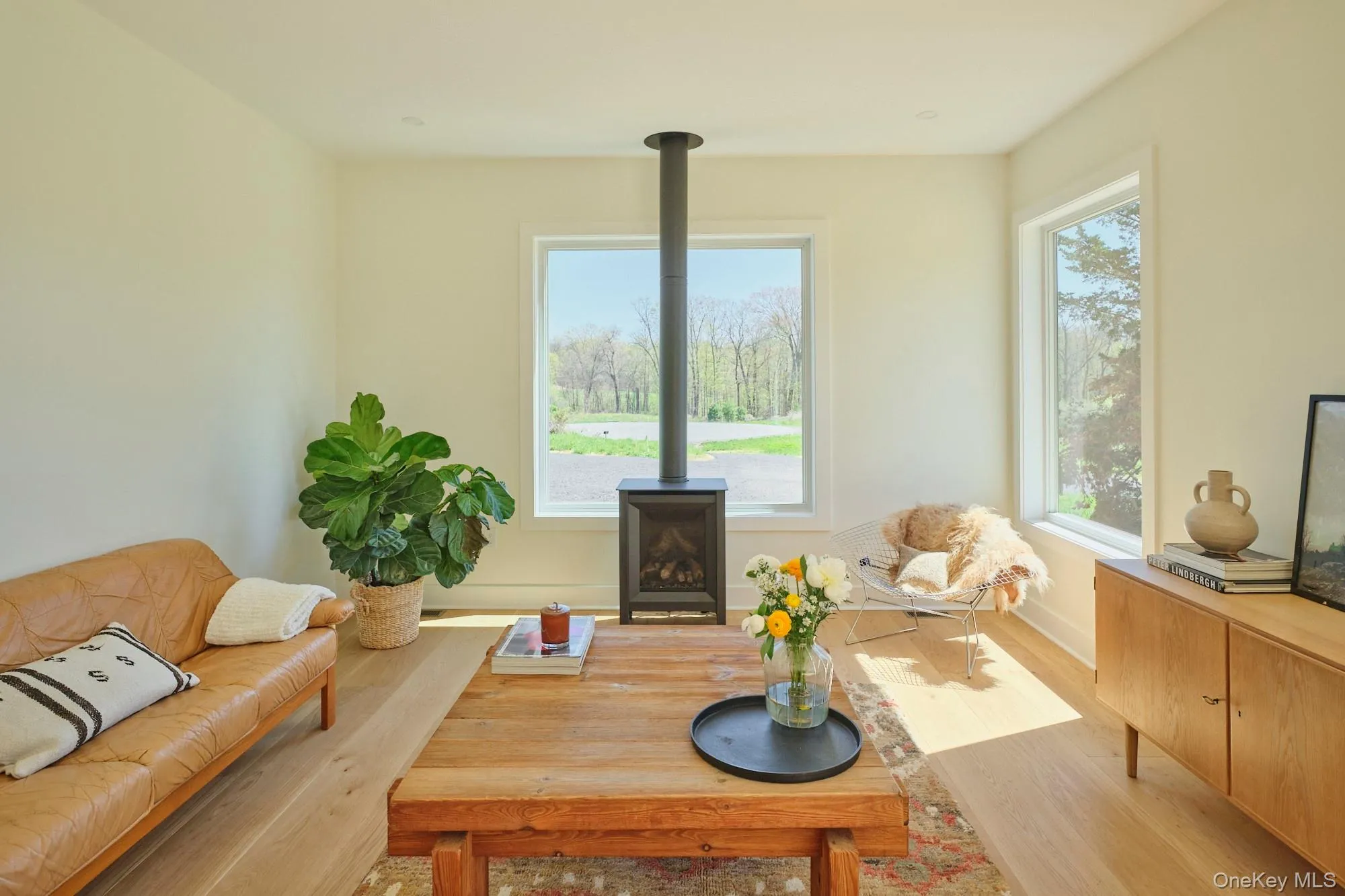74 Fox Lane, Red Hook, NY, 3 Bedrooms Bedrooms, 9 Rooms Rooms,2 BathroomsBathrooms,Residential Sale,For Rent,Fox,0,991818 74 Fox Lane, Red Hook, NY, 3 Bedrooms Bedrooms, 9 Rooms Rooms,2 BathroomsBathrooms,Residential Sale,For Rent,Fox,0,991818