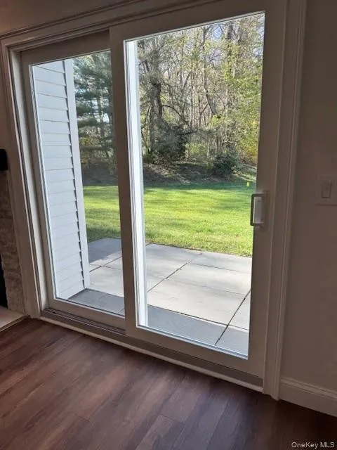 404 Sara Circle, Brookhaven, NY, 2 Bedrooms Bedrooms, 3 Rooms Rooms,2 BathroomsBathrooms,Residential Lease,For Rent,Sara,0,991842 404 Sara Circle, Brookhaven, NY, 2 Bedrooms Bedrooms, 3 Rooms Rooms,2 BathroomsBathrooms,Residential Lease,For Rent,Sara,0,991842