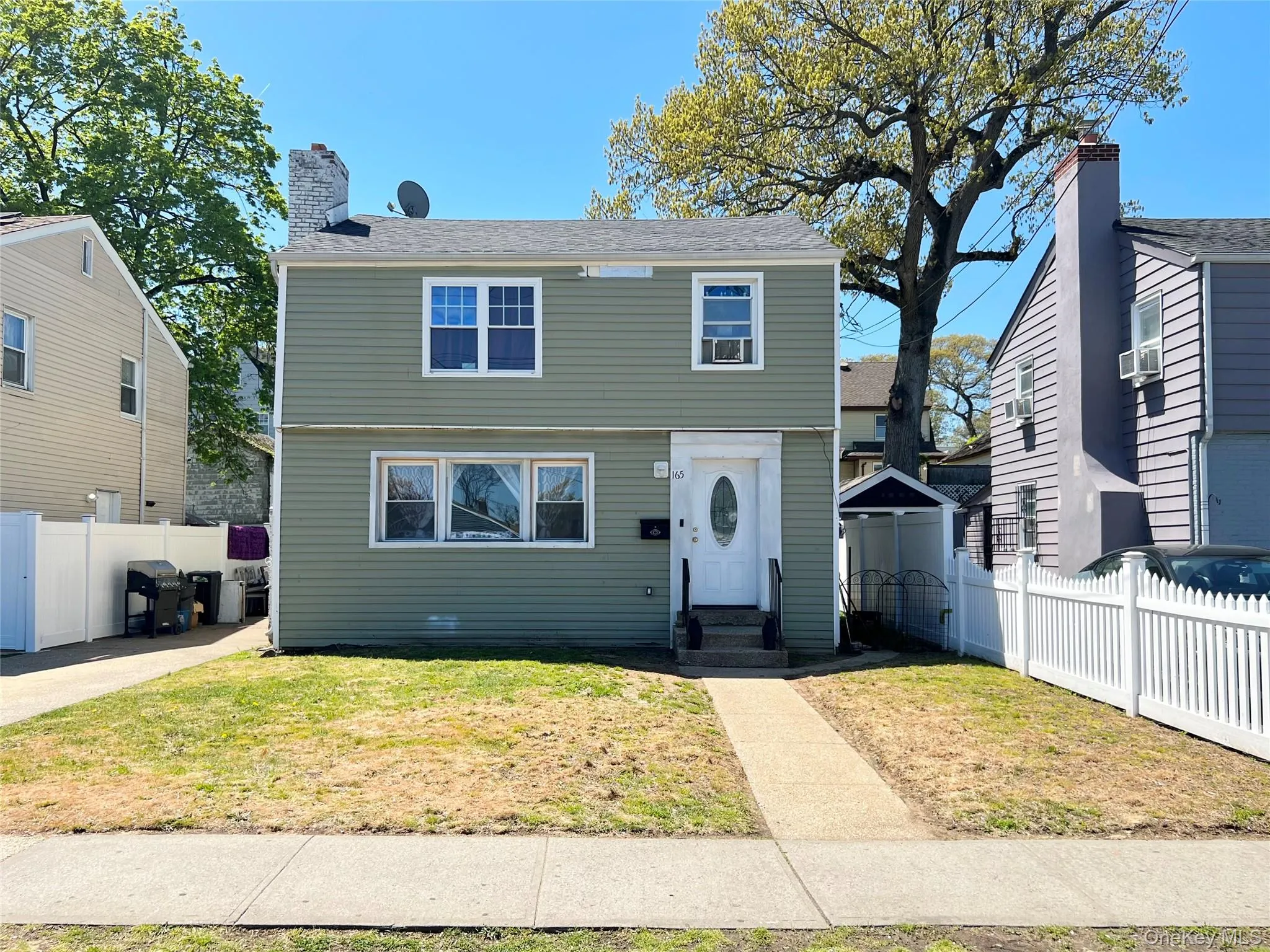 165 President Street, Hempstead, NY, 3 Bedrooms Bedrooms, 6 Rooms Rooms,1 BathroomBathrooms,Residential,For Rent,President,0,991872 165 President Street, Hempstead, NY, 3 Bedrooms Bedrooms, 6 Rooms Rooms,1 BathroomBathrooms,Residential,For Rent,President,0,991872