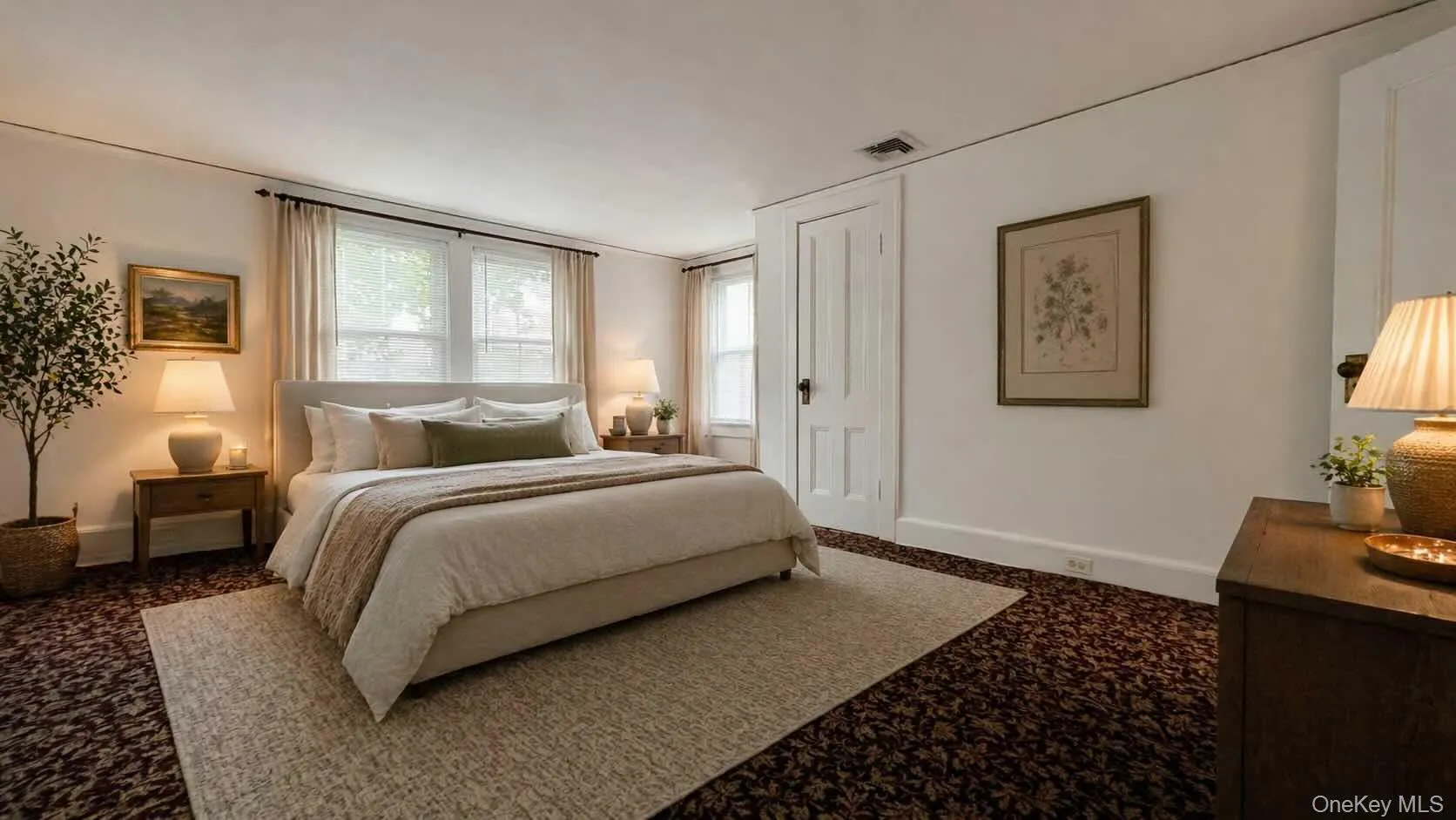 28 Tooker Avenue, Oyster Bay, NY, 1 Bedroom Bedrooms, 5 Rooms Rooms,1 BathroomBathrooms,Residential Lease,For Rent,Tooker,0,991877 28 Tooker Avenue, Oyster Bay, NY, 1 Bedroom Bedrooms, 5 Rooms Rooms,1 BathroomBathrooms,Residential Lease,For Rent,Tooker,0,991877