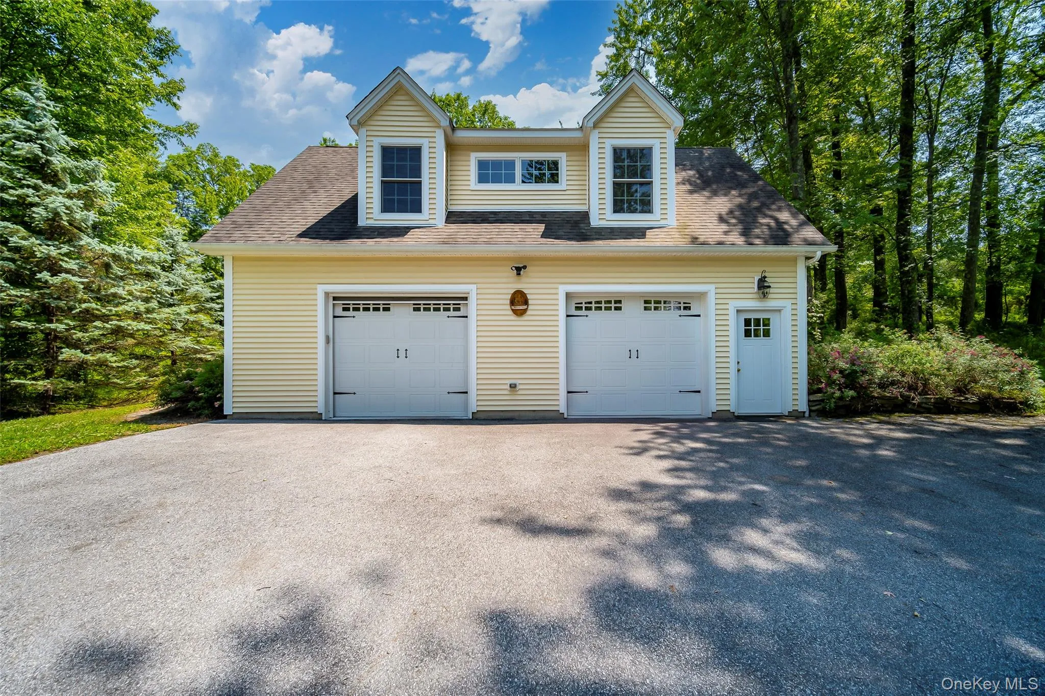 32 Old Chester Road, Goshen, NY, 6 Bedrooms Bedrooms, 11 Rooms Rooms,3 BathroomsBathrooms,Residential,For Rent,Old Chester,0,991885 32 Old Chester Road, Goshen, NY, 6 Bedrooms Bedrooms, 11 Rooms Rooms,3 BathroomsBathrooms,Residential,For Rent,Old Chester,0,991885
