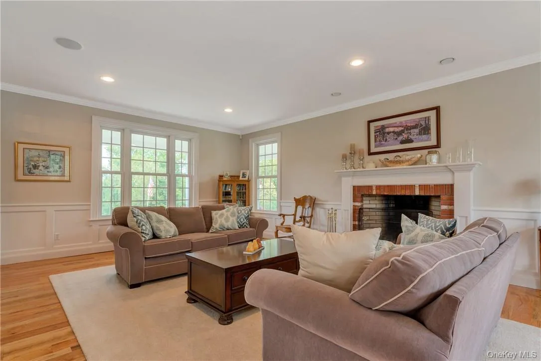 32 Old Chester Road, Goshen, NY, 6 Bedrooms Bedrooms, 11 Rooms Rooms,3 BathroomsBathrooms,Residential,For Rent,Old Chester,0,991885 32 Old Chester Road, Goshen, NY, 6 Bedrooms Bedrooms, 11 Rooms Rooms,3 BathroomsBathrooms,Residential,For Rent,Old Chester,0,991885