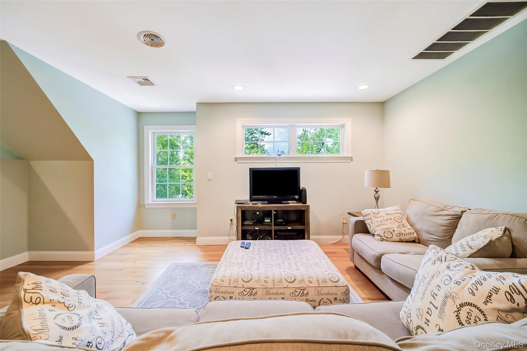 32 Old Chester Road, Goshen, NY, 6 Bedrooms Bedrooms, 11 Rooms Rooms,3 BathroomsBathrooms,Residential,For Rent,Old Chester,0,991885 32 Old Chester Road, Goshen, NY, 6 Bedrooms Bedrooms, 11 Rooms Rooms,3 BathroomsBathrooms,Residential,For Rent,Old Chester,0,991885