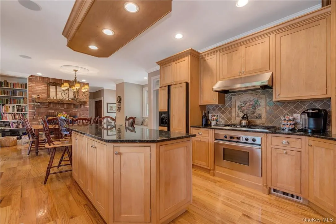 32 Old Chester Road, Goshen, NY, 6 Bedrooms Bedrooms, 11 Rooms Rooms,3 BathroomsBathrooms,Residential,For Rent,Old Chester,0,991885 32 Old Chester Road, Goshen, NY, 6 Bedrooms Bedrooms, 11 Rooms Rooms,3 BathroomsBathrooms,Residential,For Rent,Old Chester,0,991885