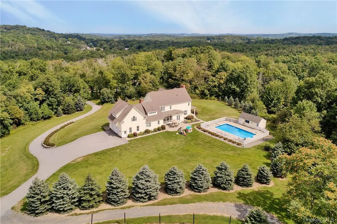 32 Old Chester Road, Goshen, NY, 6 Bedrooms Bedrooms, 11 Rooms Rooms,3 BathroomsBathrooms,Residential,For Rent,Old Chester,0,991885 32 Old Chester Road, Goshen, NY, 6 Bedrooms Bedrooms, 11 Rooms Rooms,3 BathroomsBathrooms,Residential,For Rent,Old Chester,0,991885