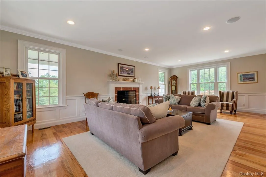 32 Old Chester Road, Goshen, NY, 6 Bedrooms Bedrooms, 11 Rooms Rooms,3 BathroomsBathrooms,Residential,For Rent,Old Chester,0,991885 32 Old Chester Road, Goshen, NY, 6 Bedrooms Bedrooms, 11 Rooms Rooms,3 BathroomsBathrooms,Residential,For Rent,Old Chester,0,991885