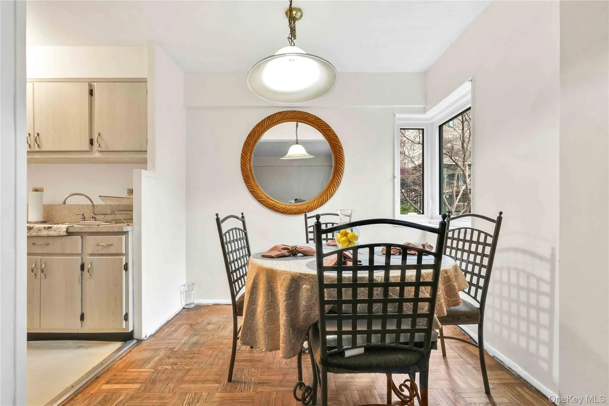 225 Adams Street, New York, NY, 2 Bedrooms Bedrooms, 4 Rooms Rooms,1 BathroomBathrooms,Residential,For Rent,Adams,0,KEY991898 225 Adams Street, New York, NY, 2 Bedrooms Bedrooms, 4 Rooms Rooms,1 BathroomBathrooms,Residential,For Rent,Adams,0,KEY991898