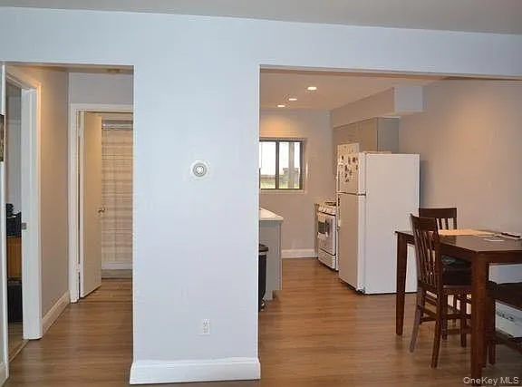 300 High Avenue, Orangetown, NY, 1 Bedroom Bedrooms, 3 Rooms Rooms,1 BathroomBathrooms,Residential Lease,For Rent,High,0,991905 300 High Avenue, Orangetown, NY, 1 Bedroom Bedrooms, 3 Rooms Rooms,1 BathroomBathrooms,Residential Lease,For Rent,High,0,991905