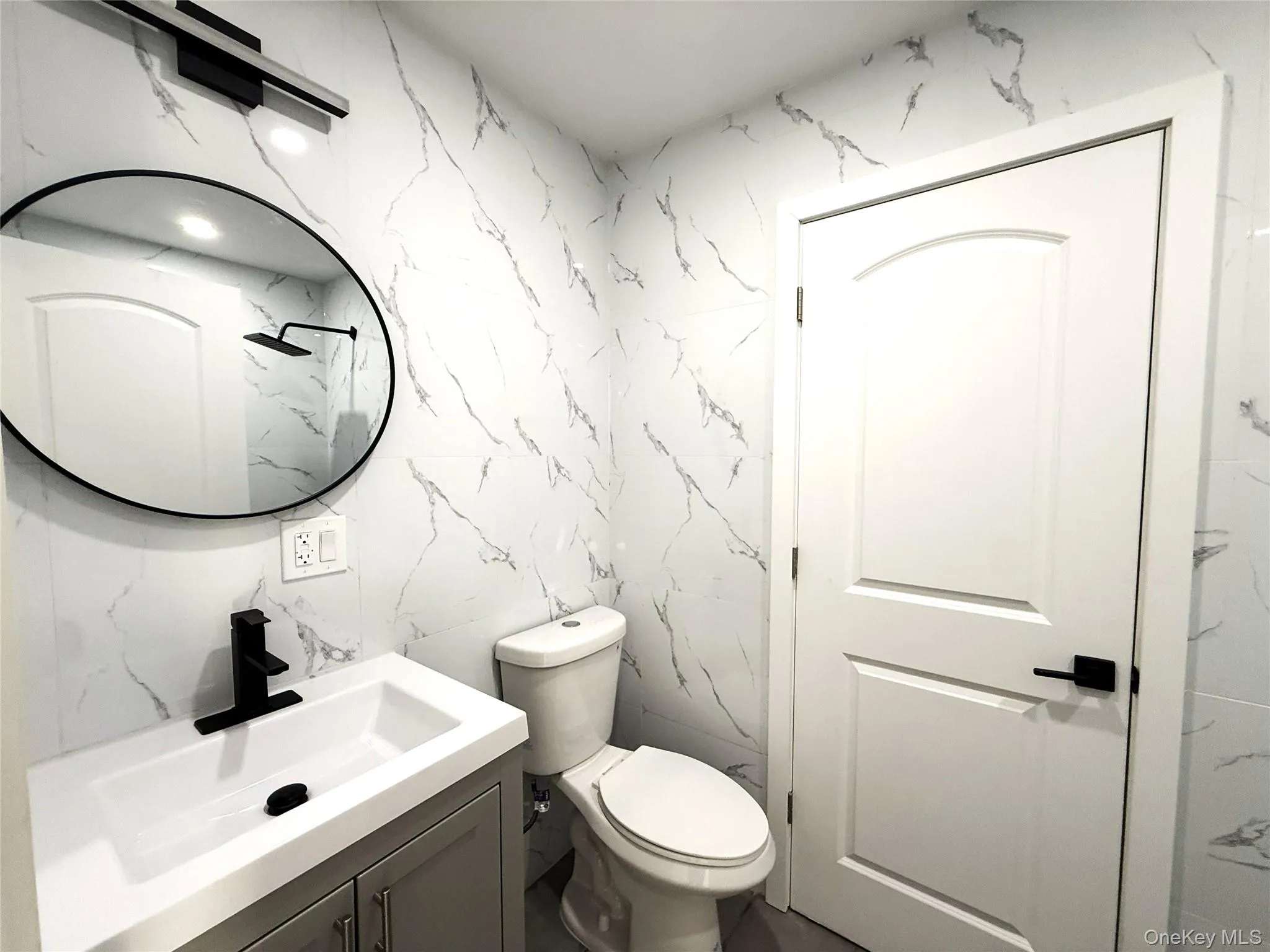 Bathroom Bathroom