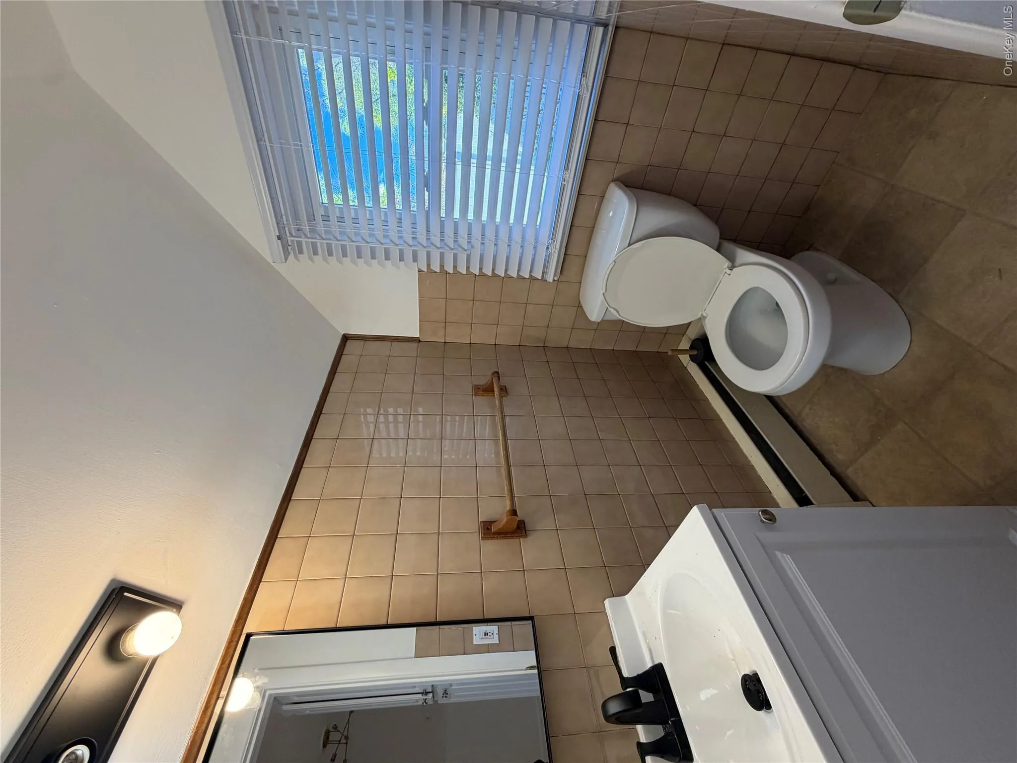 217 Greeley Avenue, Islip, NY, 4 Bedrooms Bedrooms, 8 Rooms Rooms,2 BathroomsBathrooms,Residential Lease,For Rent,Greeley,0,991919 217 Greeley Avenue, Islip, NY, 4 Bedrooms Bedrooms, 8 Rooms Rooms,2 BathroomsBathrooms,Residential Lease,For Rent,Greeley,0,991919
